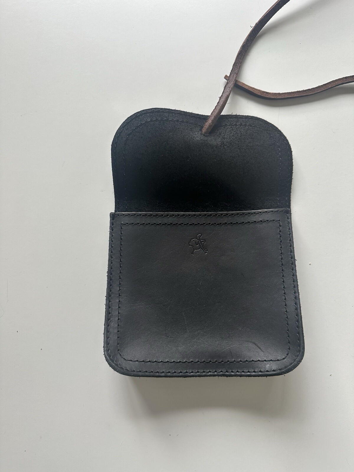 Saddleback Leather CLASSIC CABLE BAG Black Brown Wrap Around