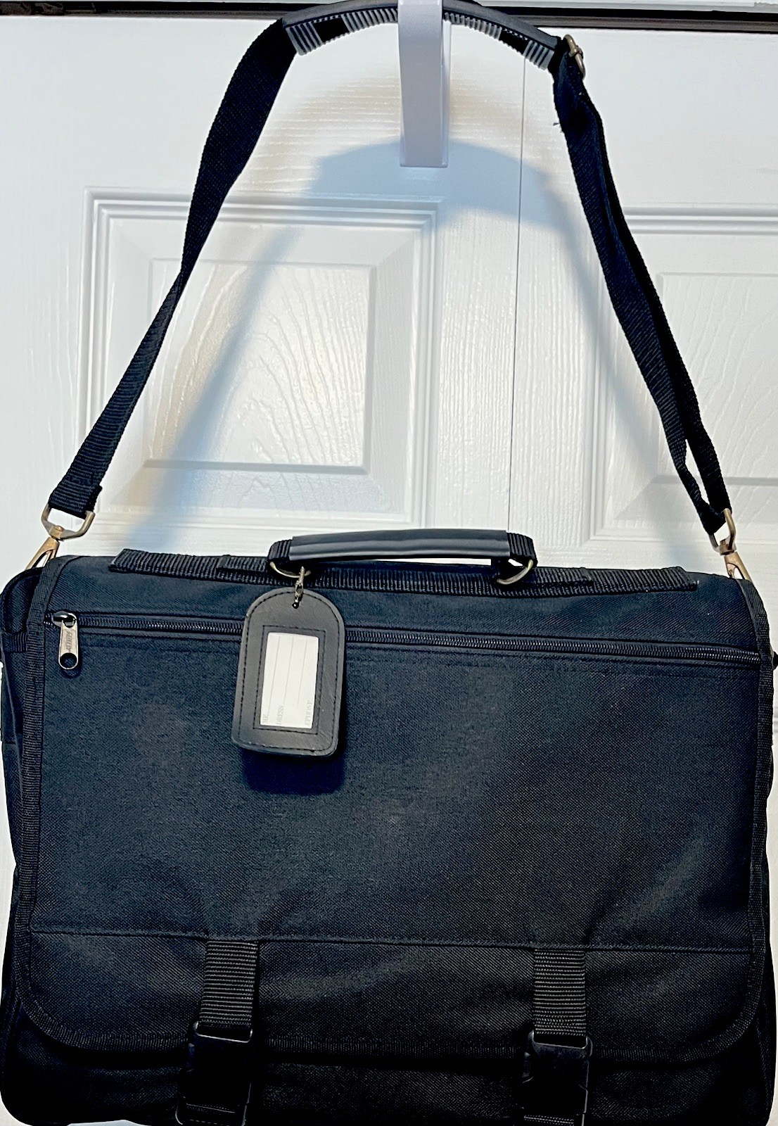 Toppers Black Canvas Attaché/briefcase/travel Bag/laptop 16x12x5” Expandable