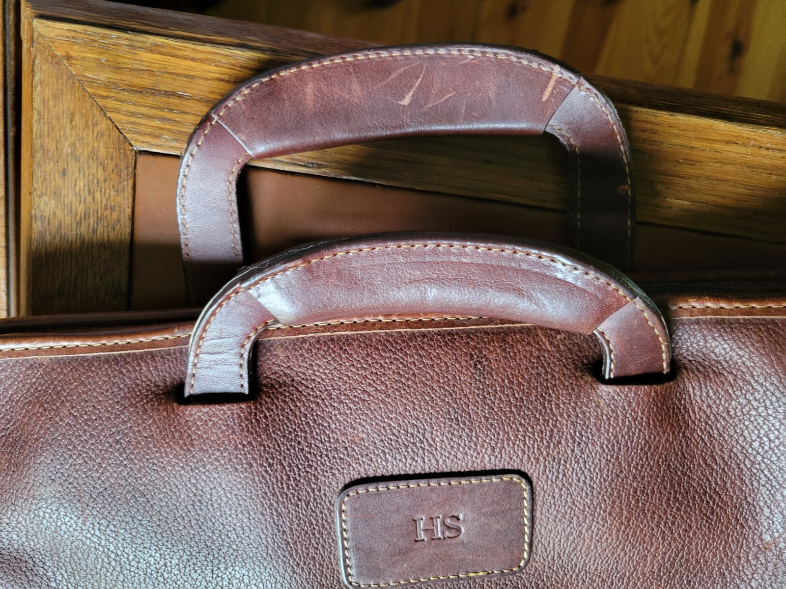 Orvis Leather Messenger Briefcase Bag
