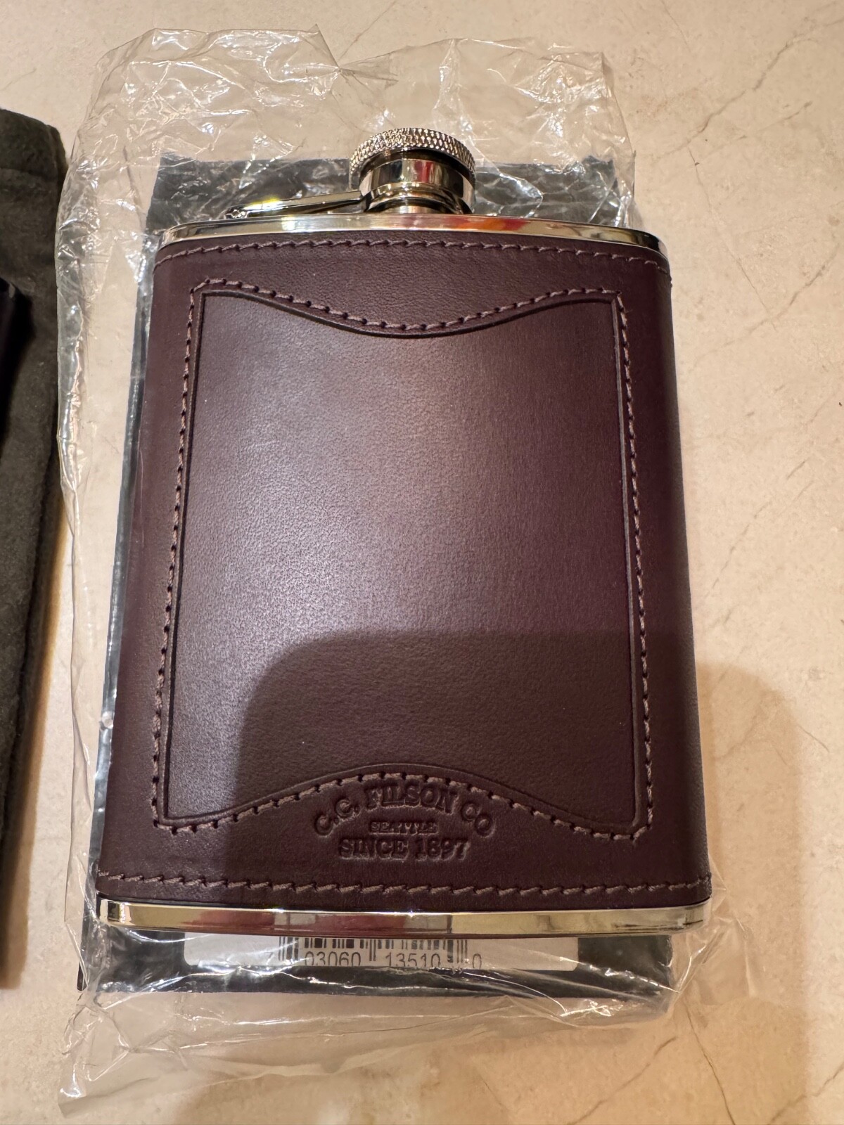 Vintage Filson Black Leather Stainless Steel 6OZ Flask New in Box Rare