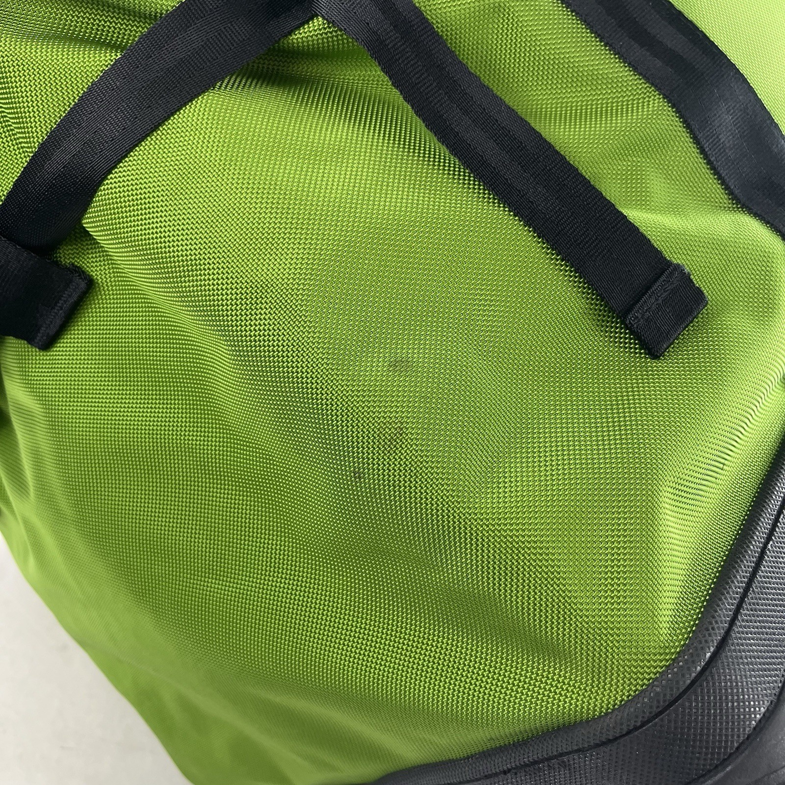 Mountainsmith Watersport Rubber Bottom Zip Top Tote Gear Bag Green LARGE