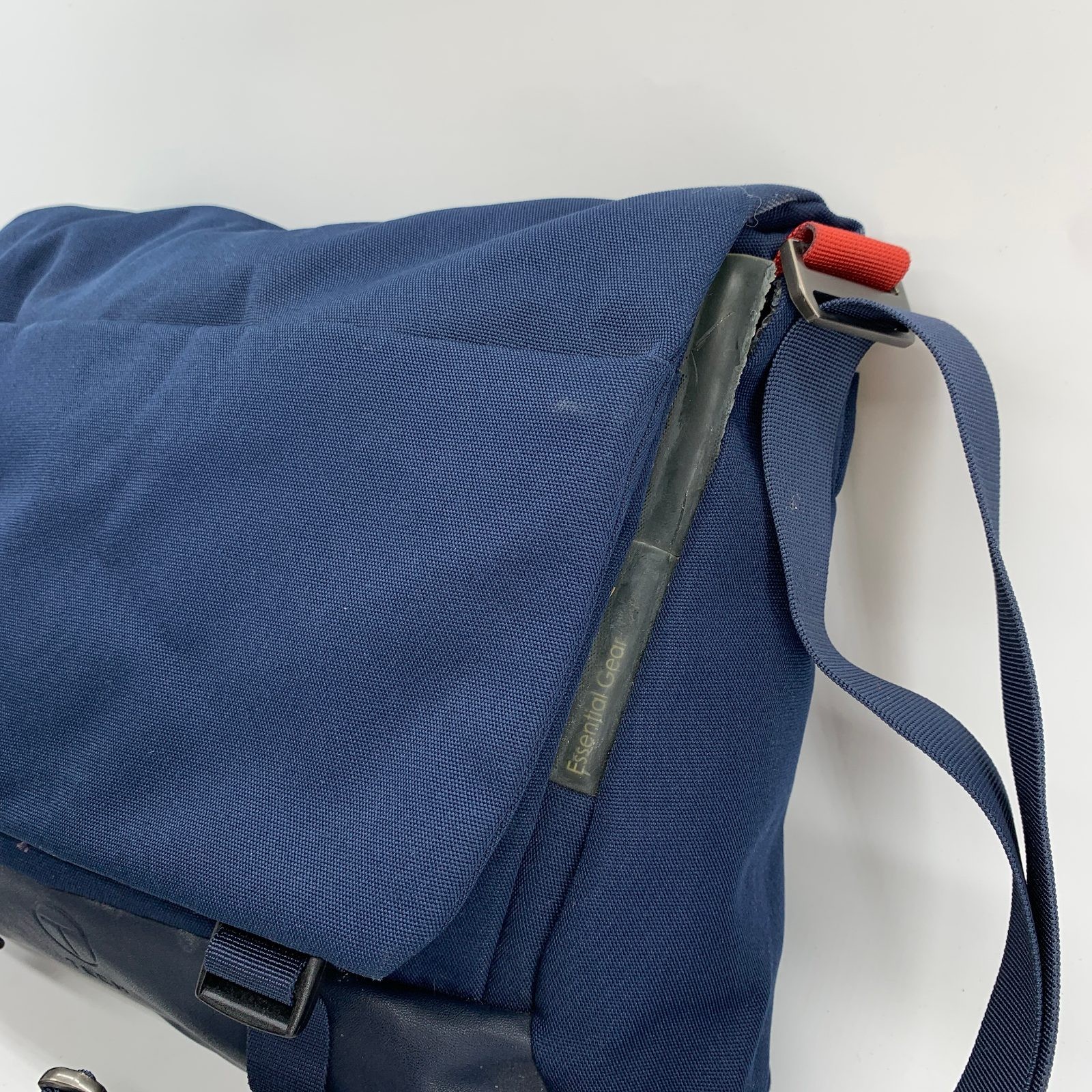 T-Tech by Tumi Messenger Bag Navy Blue Canvas Crossbody 6771NVY 15x10x4