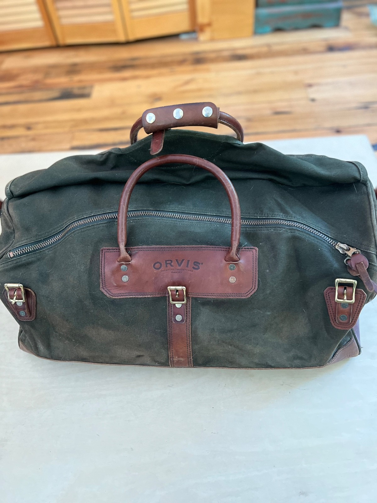ORVIS VINTAGE BATTENKILL Duffle Bag GREEN Leather Canvas 25″x18″x10″