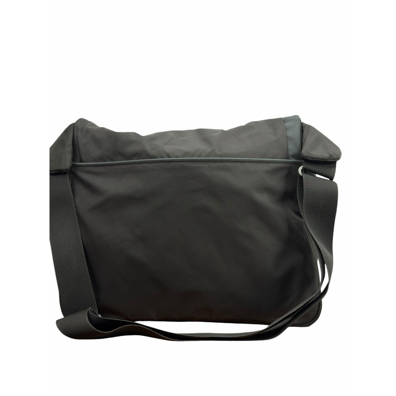 TUMI T-TECH 16” Expandable Messenger Bag Laptop Nylon Shoulder Black Bag 5112D