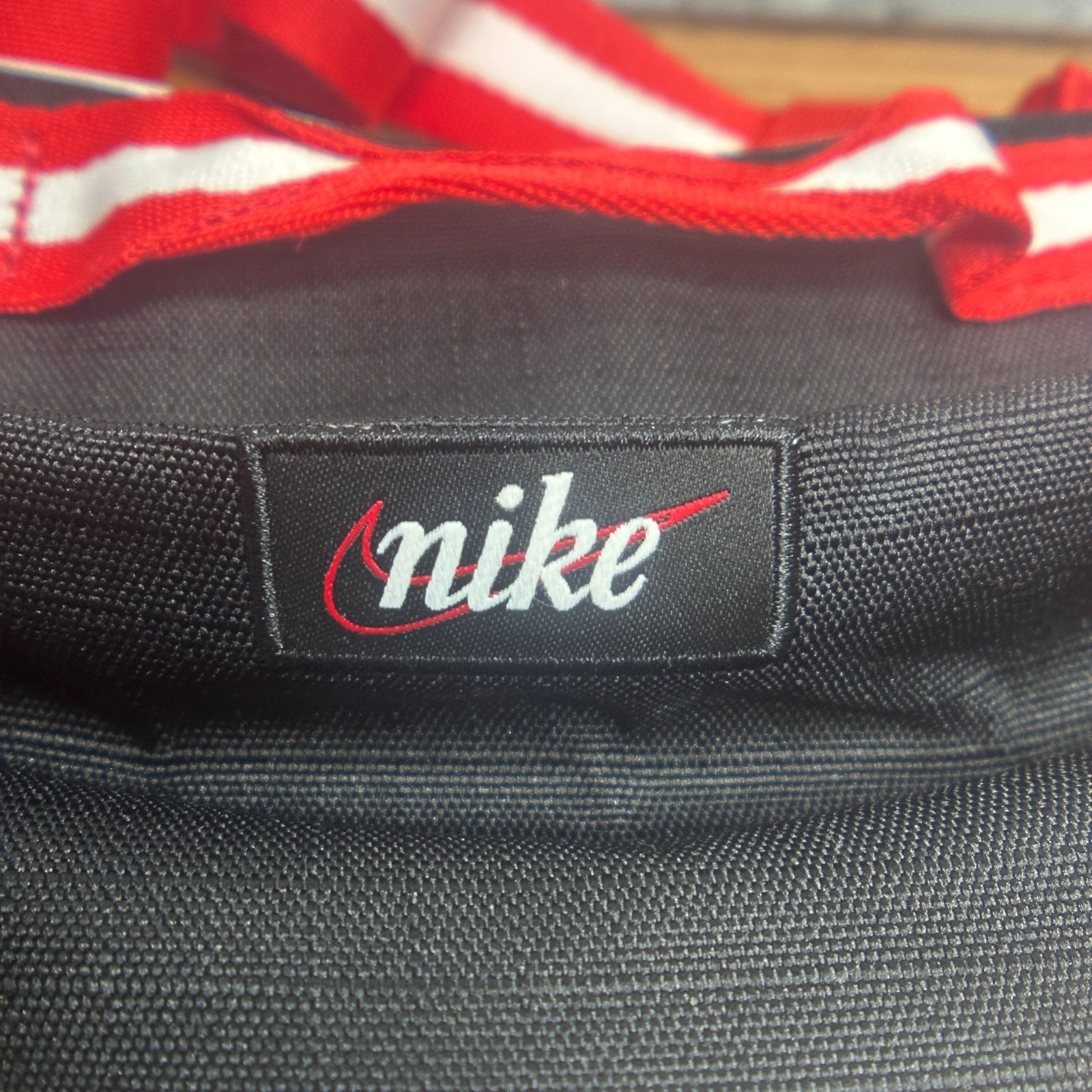 NWT Nike Heritage Retro Hip Pack Small 1L ONE SIZE (Black University Red White)