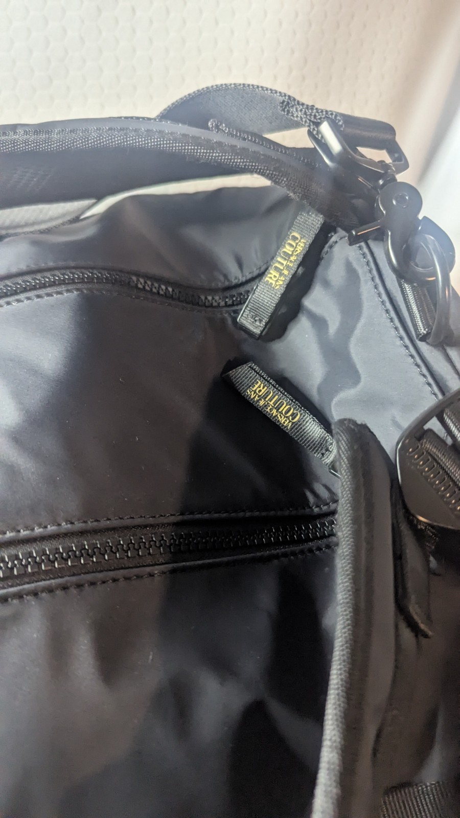Versace Jeans Couture Black Logo Zip Large Duffle Bag Straps Pockets Men