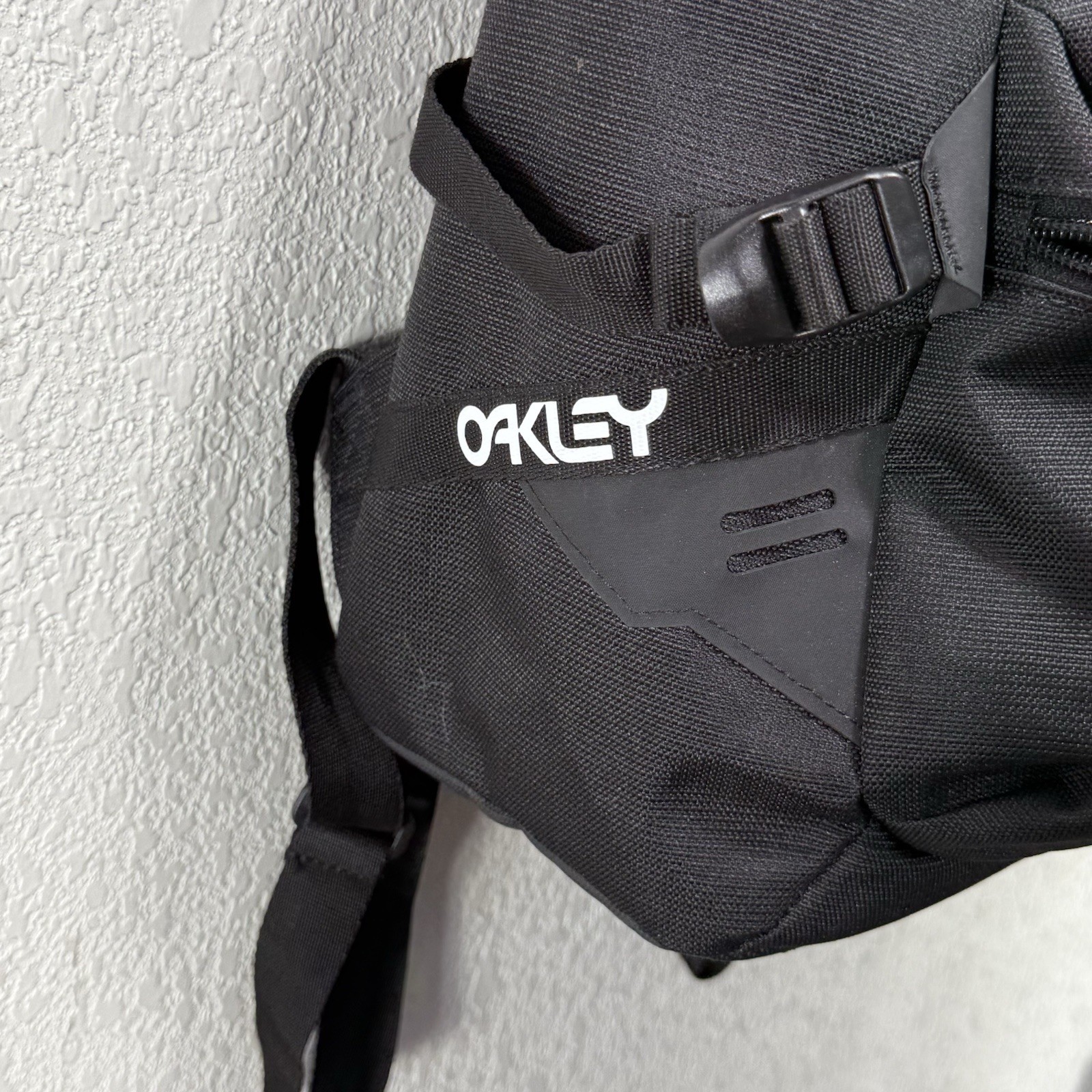 Oakley Ransel Backpack Black Waist Clip Lightweight