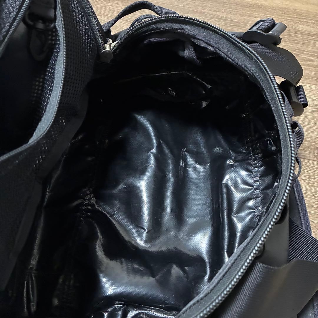 THE NORTH FACE Backpack Black with Logo Design 40cm 25cm 23cm Classic