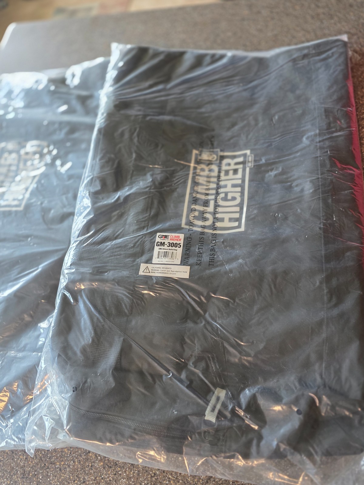 GME Supply Deluxe Gear Bag – GM-3005 – Brand New – original clear bag