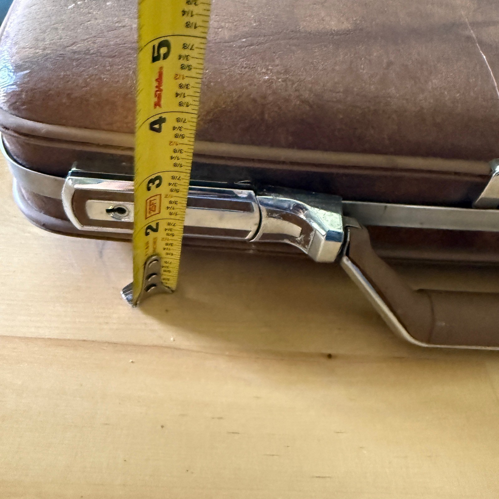 Vintage 60s American Tourister Brown Attache Briefcase Hard Case MCM Mad Men