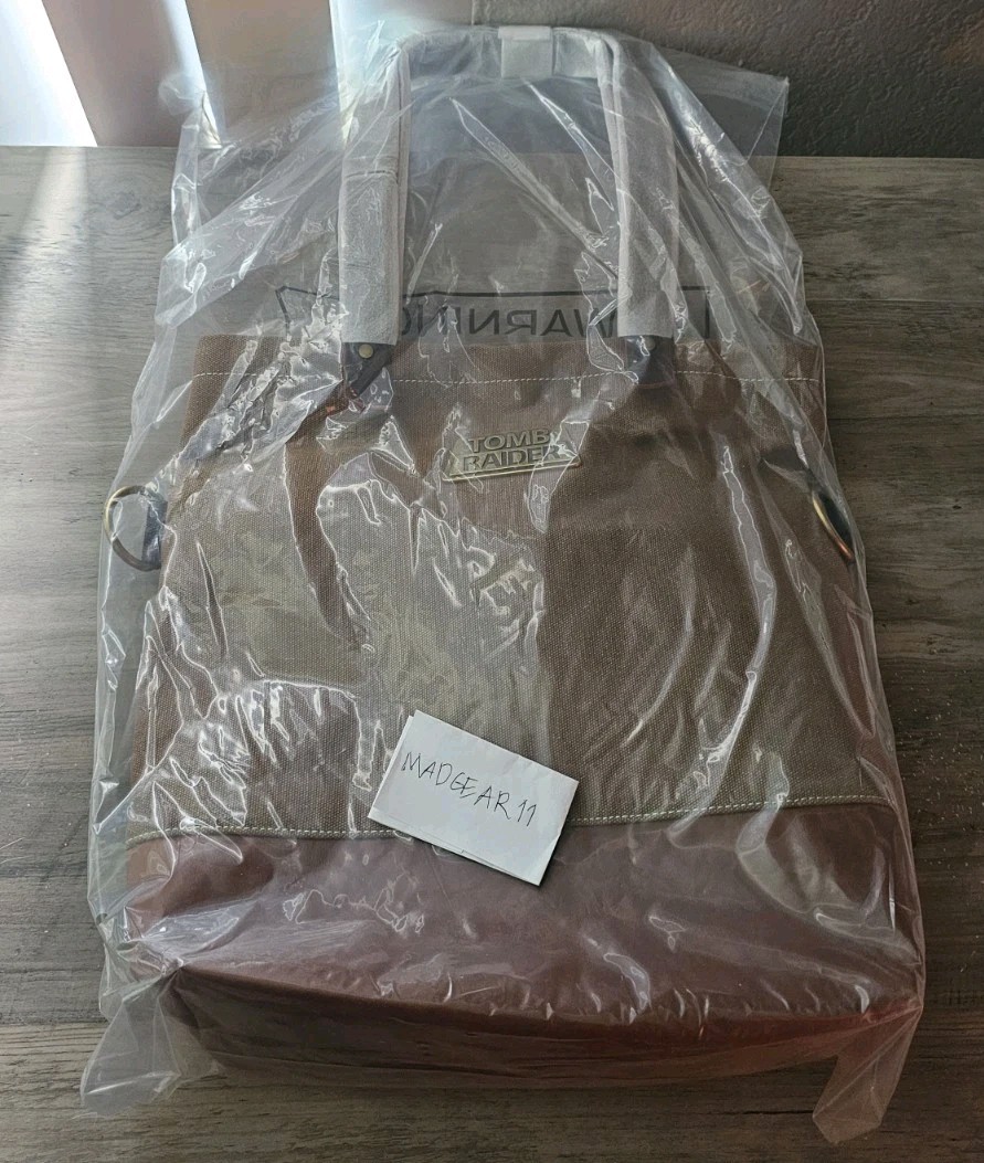 Tomb Raider Adventure Tote Bag | Lara Croft