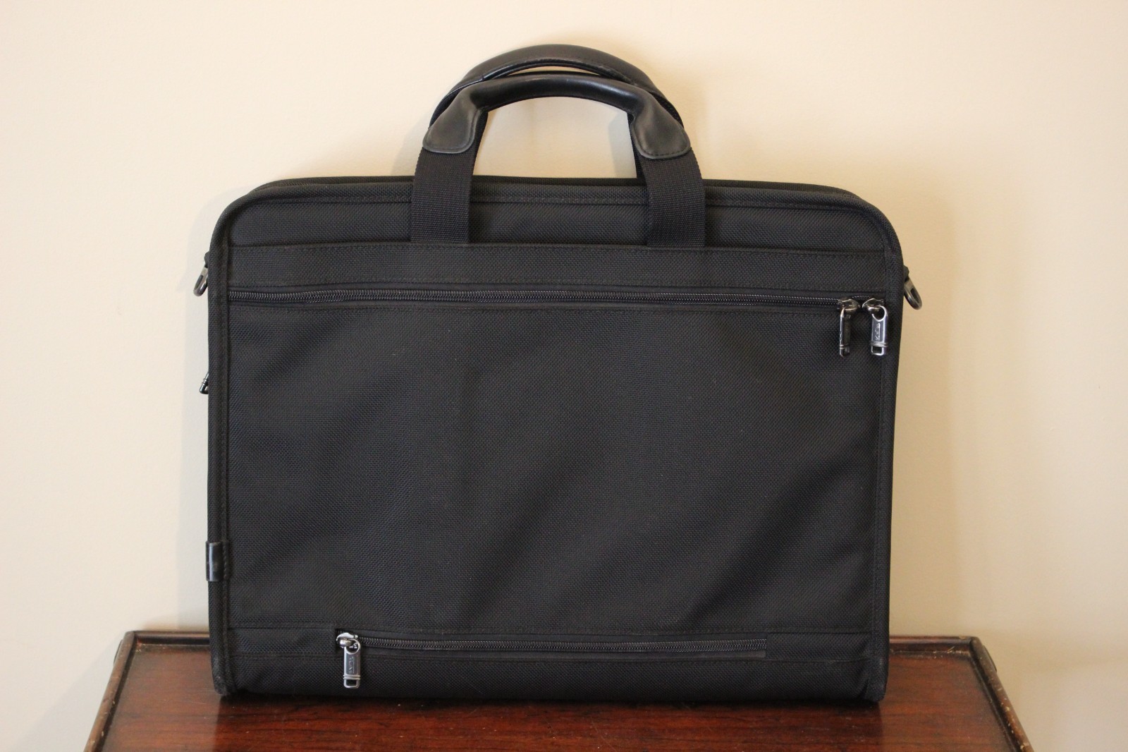 Tumi Alpha Black Ballistic Nylon Laptop Briefcase Business Travel Bag 26111D4