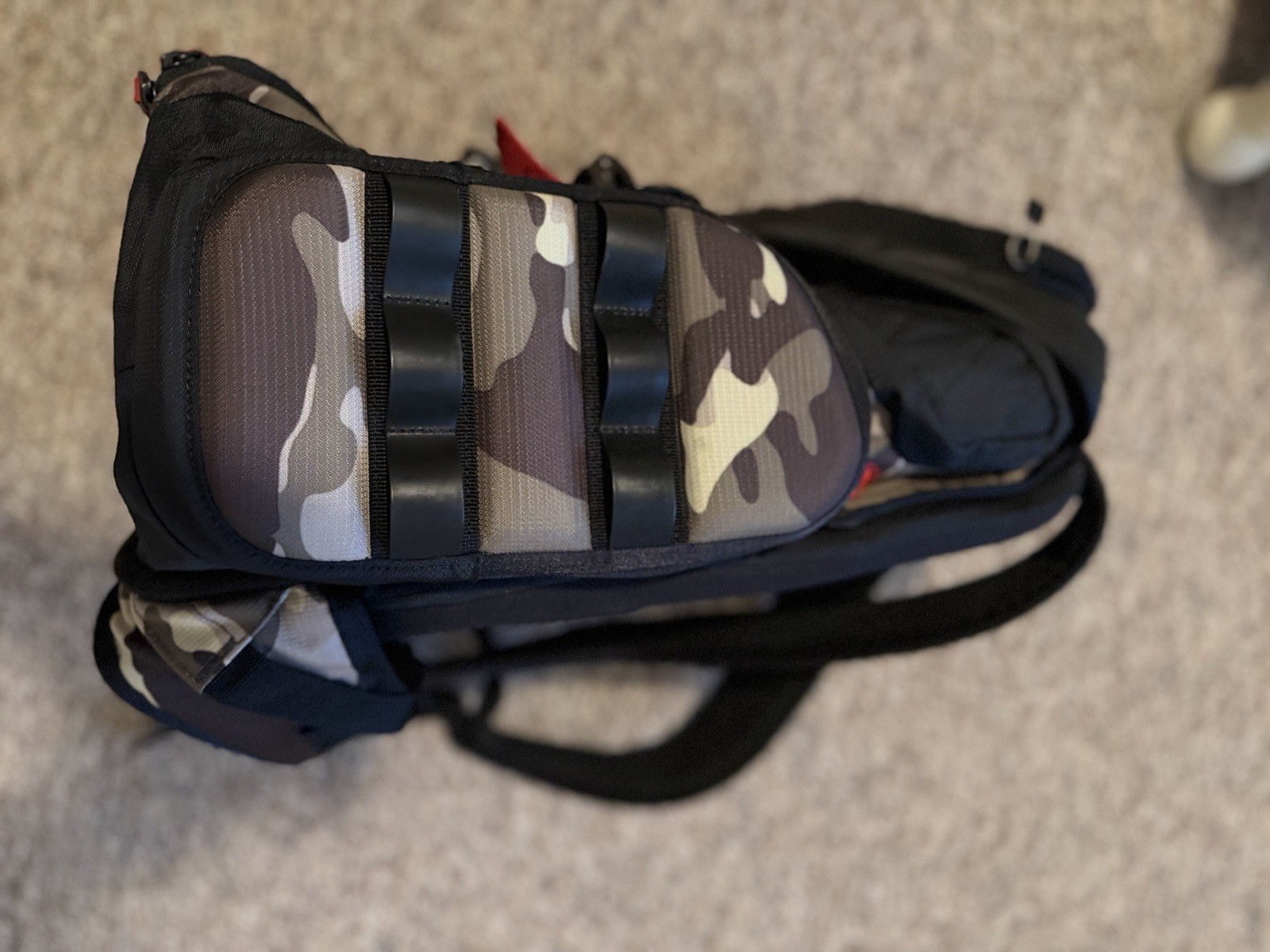 Oakley Tactical Field Gear Big Kitchen Sink Backpack Herb Camo Red Core.