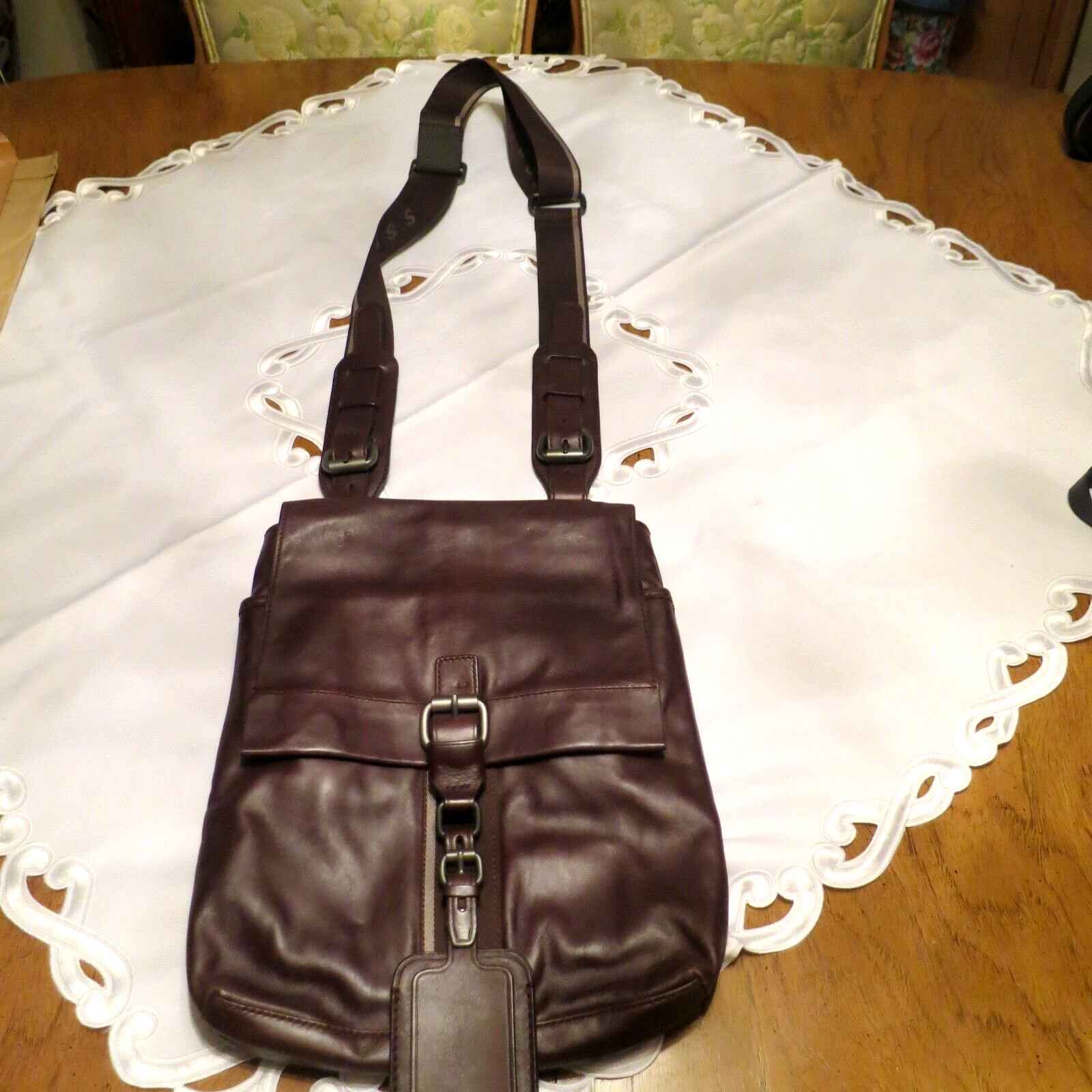 Rare Vintage Hugo Boss Brown Mens Messenger Soft Glove Leather Magnetic Locks