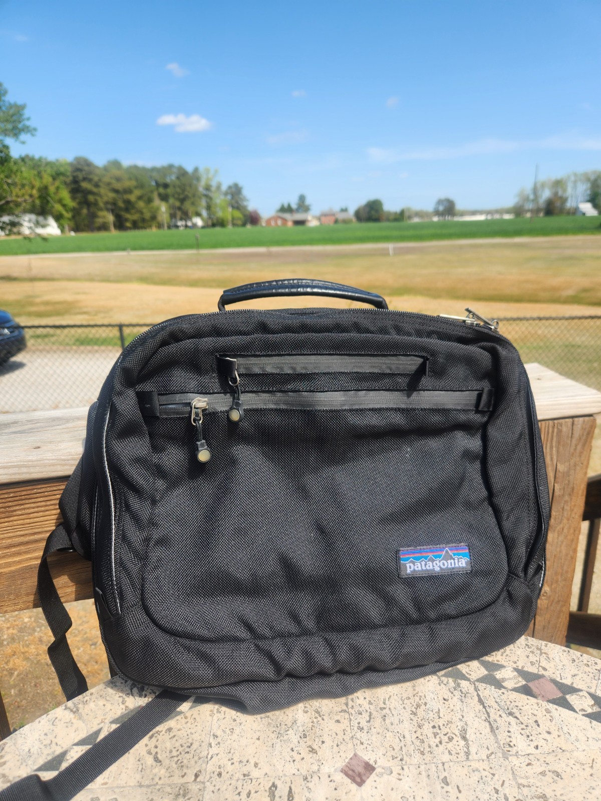 Patagonia black Laptop Backpack briefcase no shoulder strap