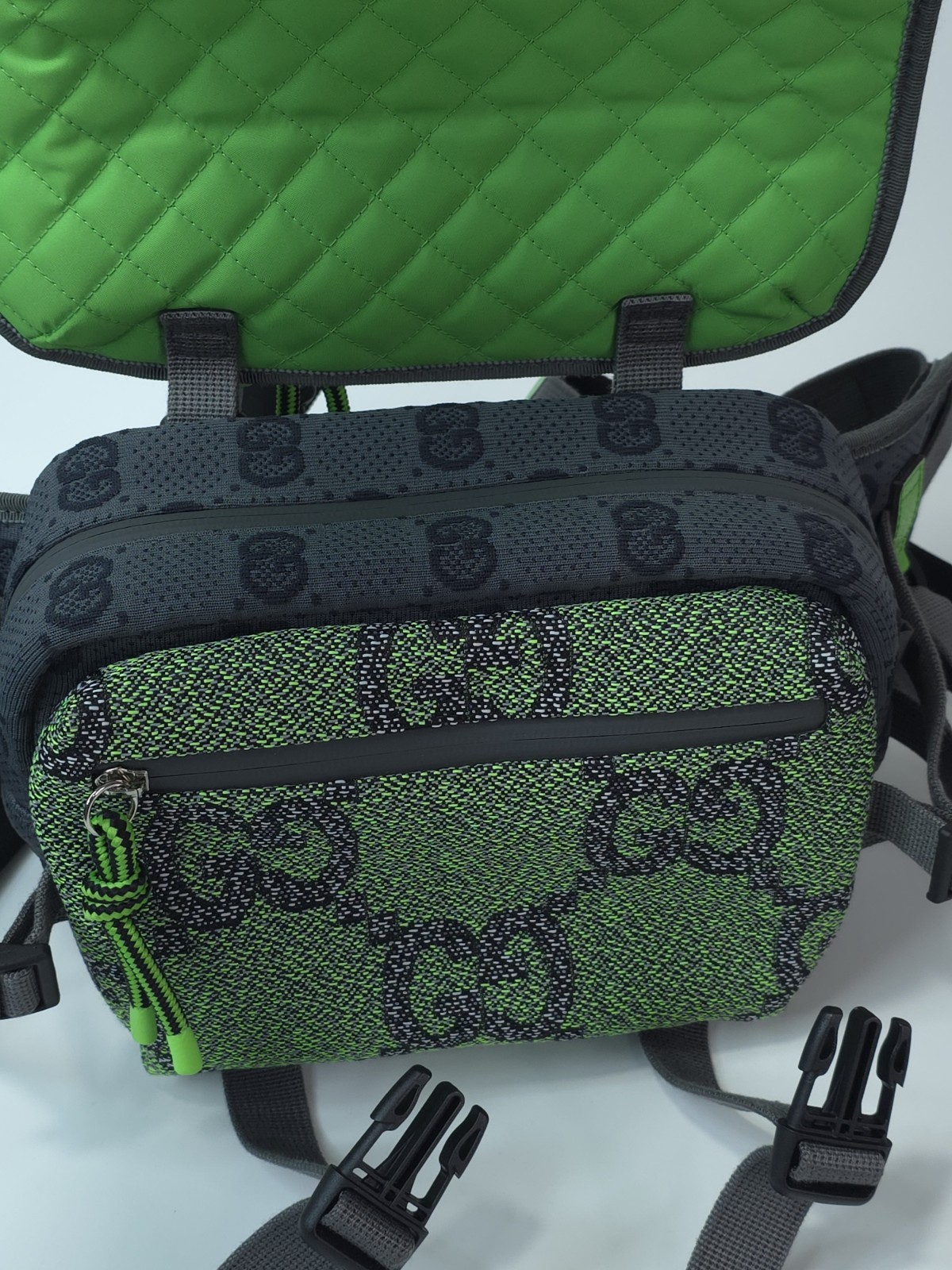 GUCCI GG Technical Adventure Waist Bag Backpack Crossover Sports Bag