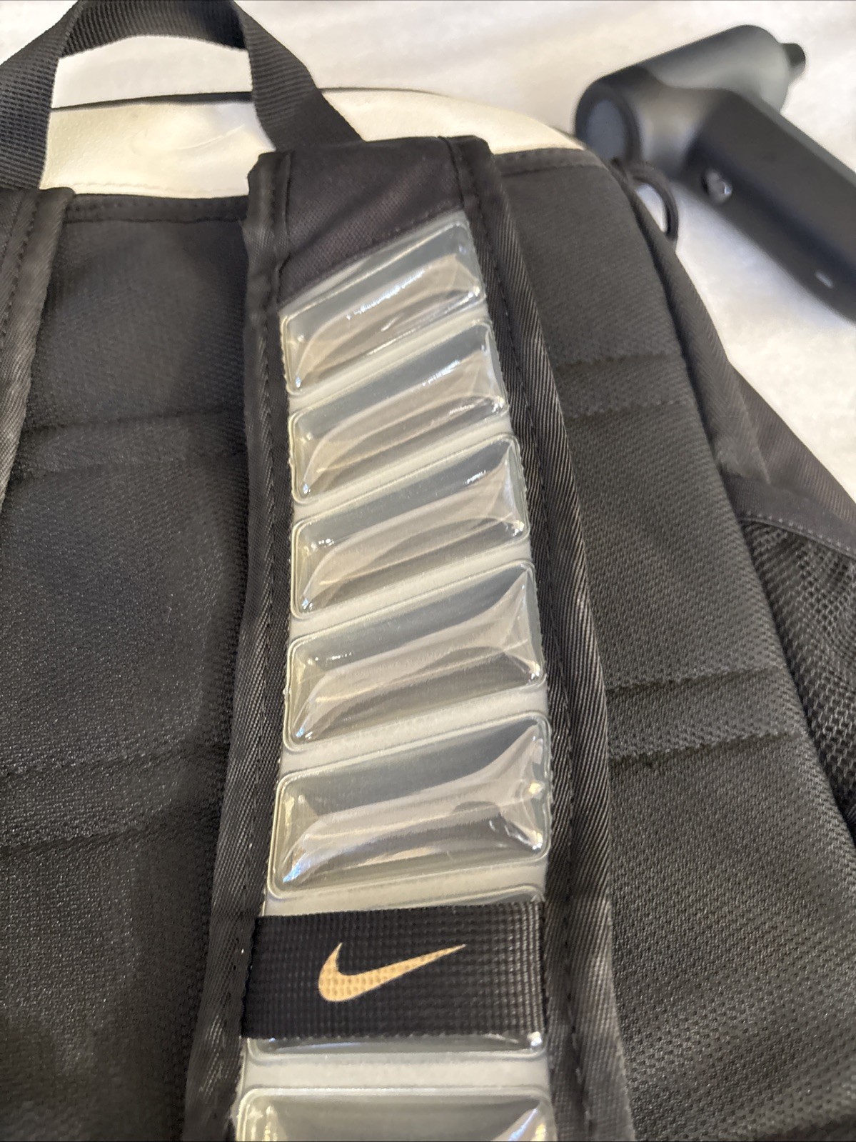 Nike Elite Pro Basketball Backpack BA6164-013 Black Gold