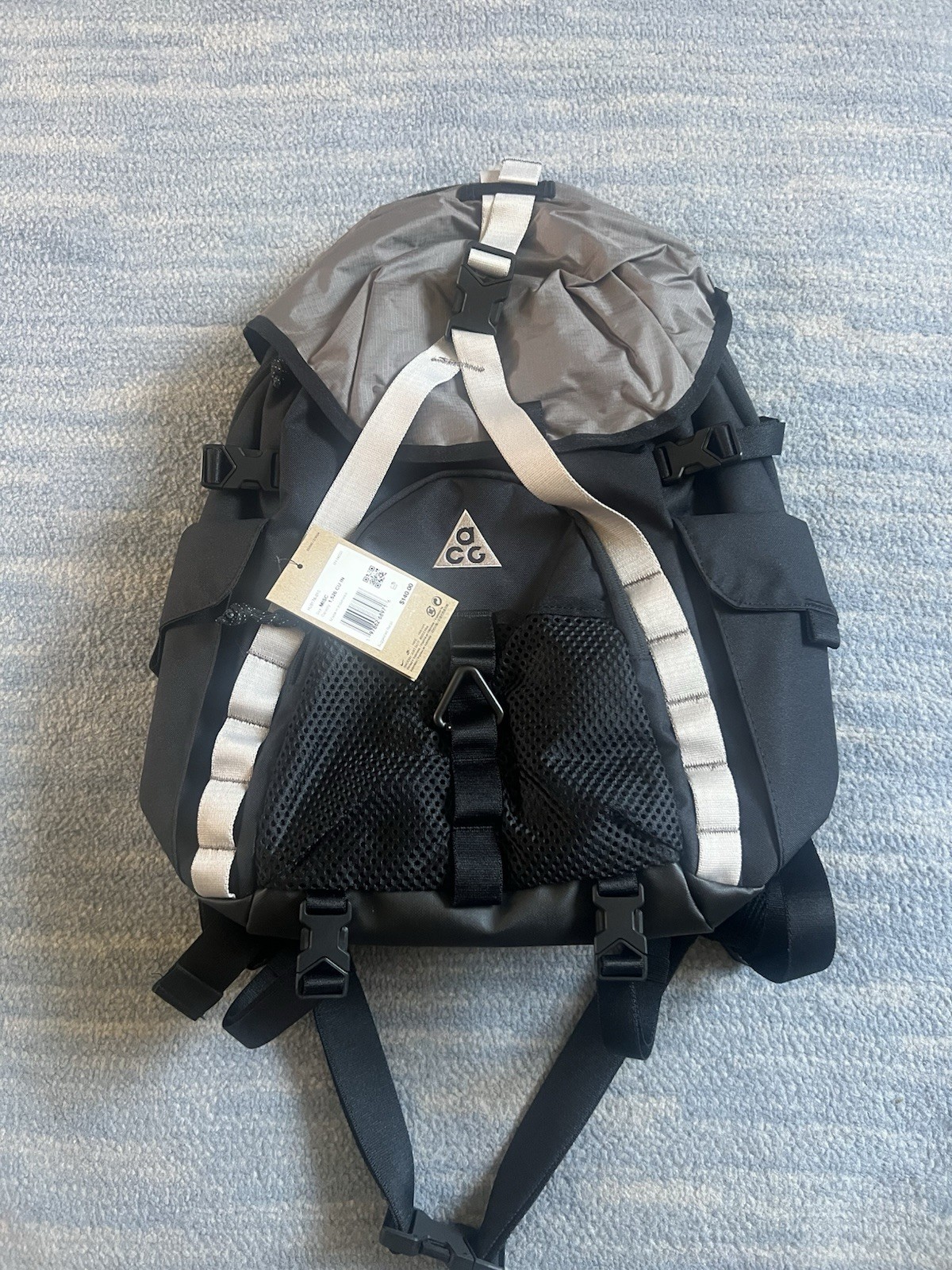 Nike ACG Daymax Backpack 25L, Black/Grey, HJ8178-010