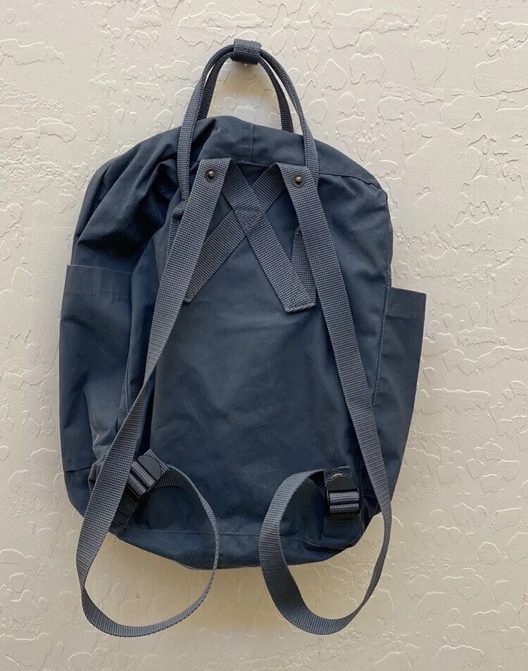 FJALLRAVEN KANKEN BACKPACK GRAPHITE GRAY FULL SIZE