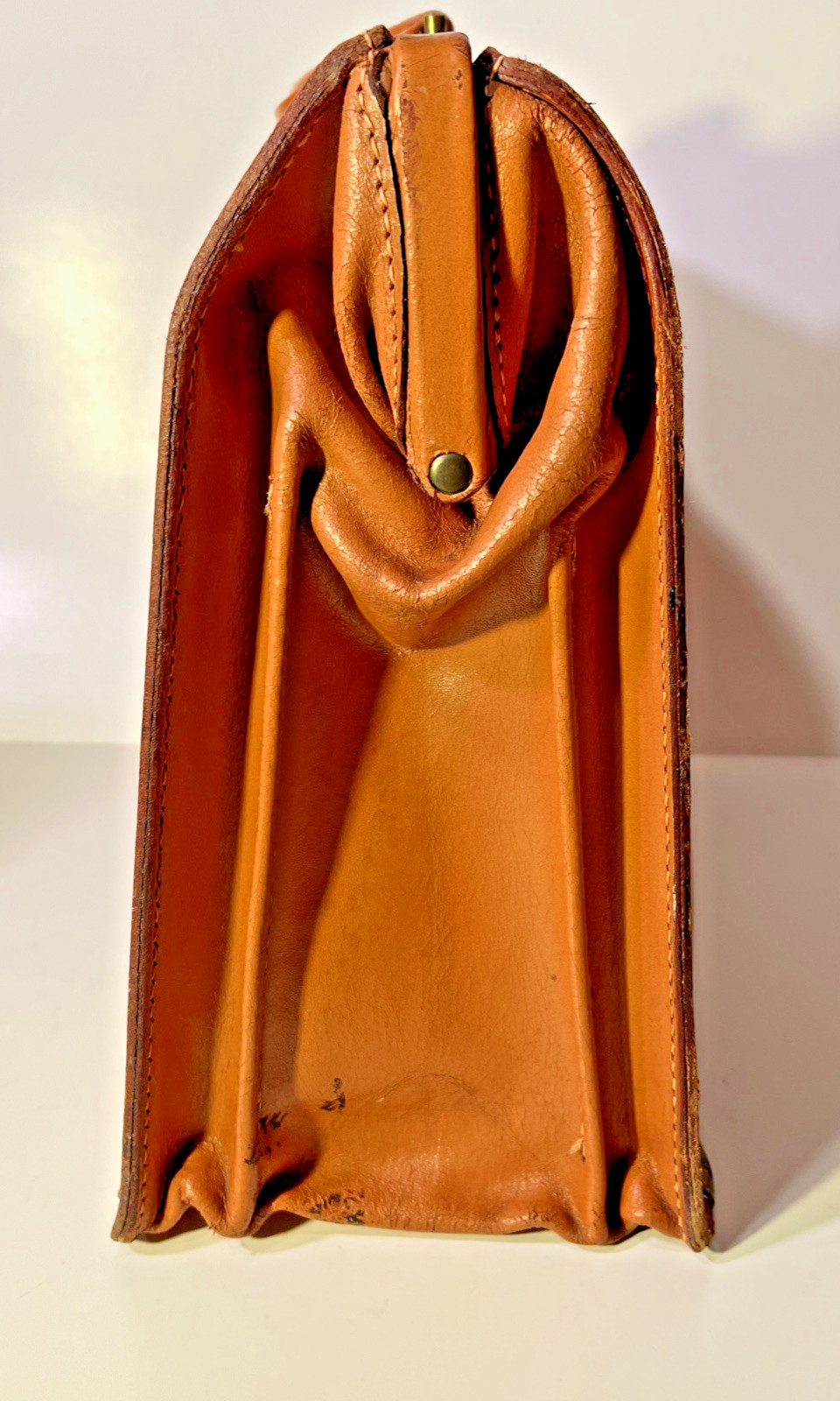 Vtg Genuine Leather Briefcase Cognac Deep Buffed Cowhide Legal Document Case