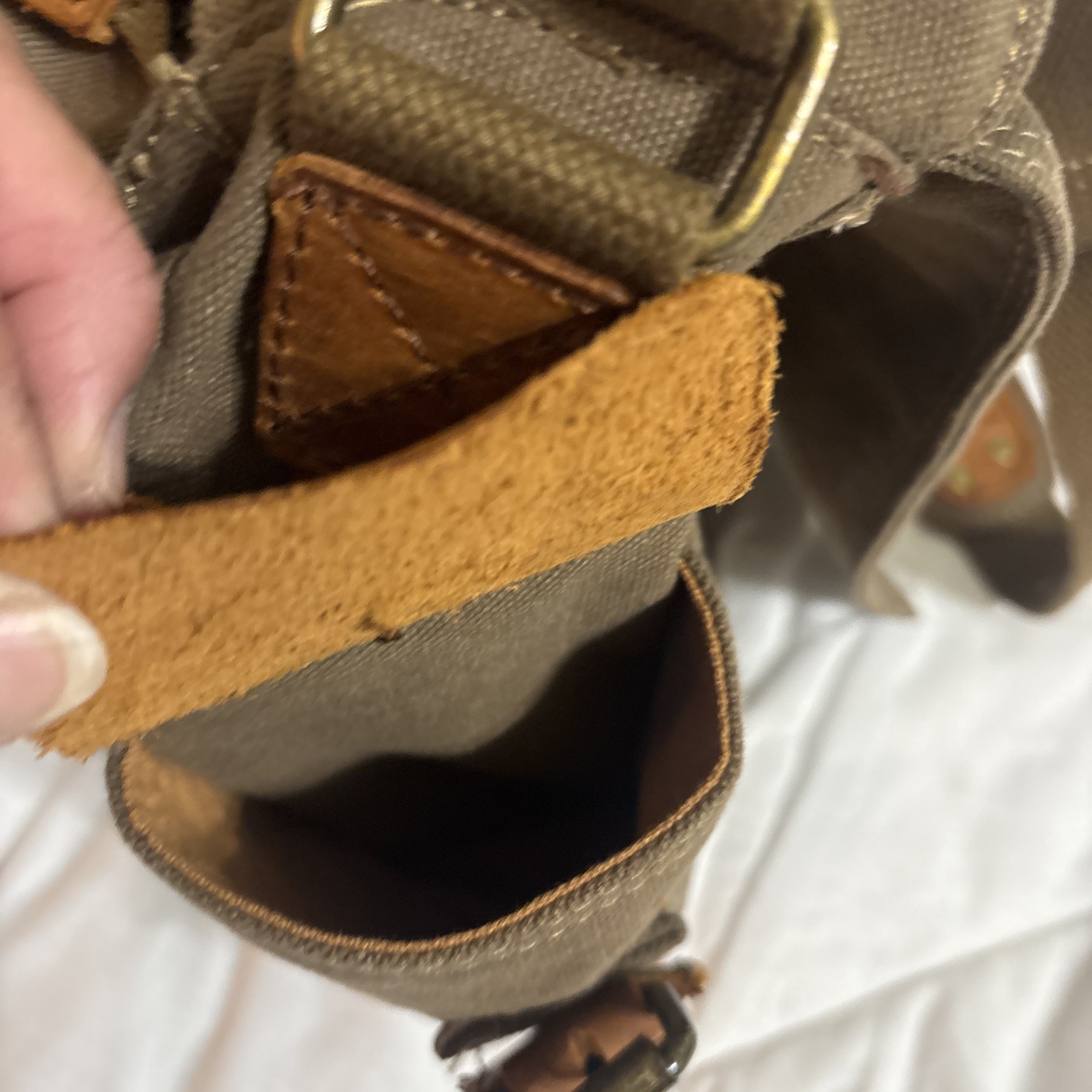 Kattee Canvas Messenger Bag Brown Leather Straps Snap Buckle Zip Adjustable Flap