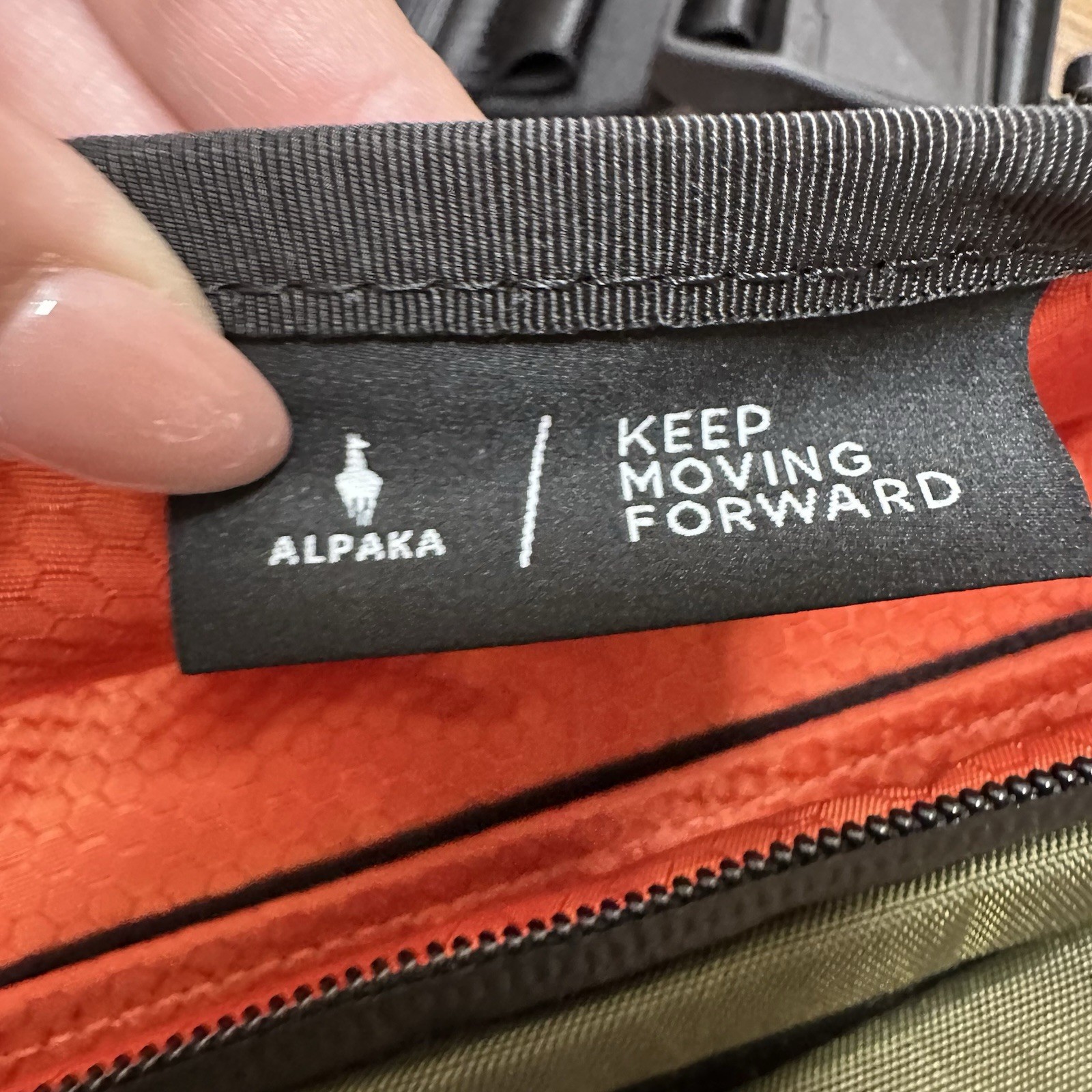 Alpaka Bravo Sling Mini V2 Olive Green X-Pac X42