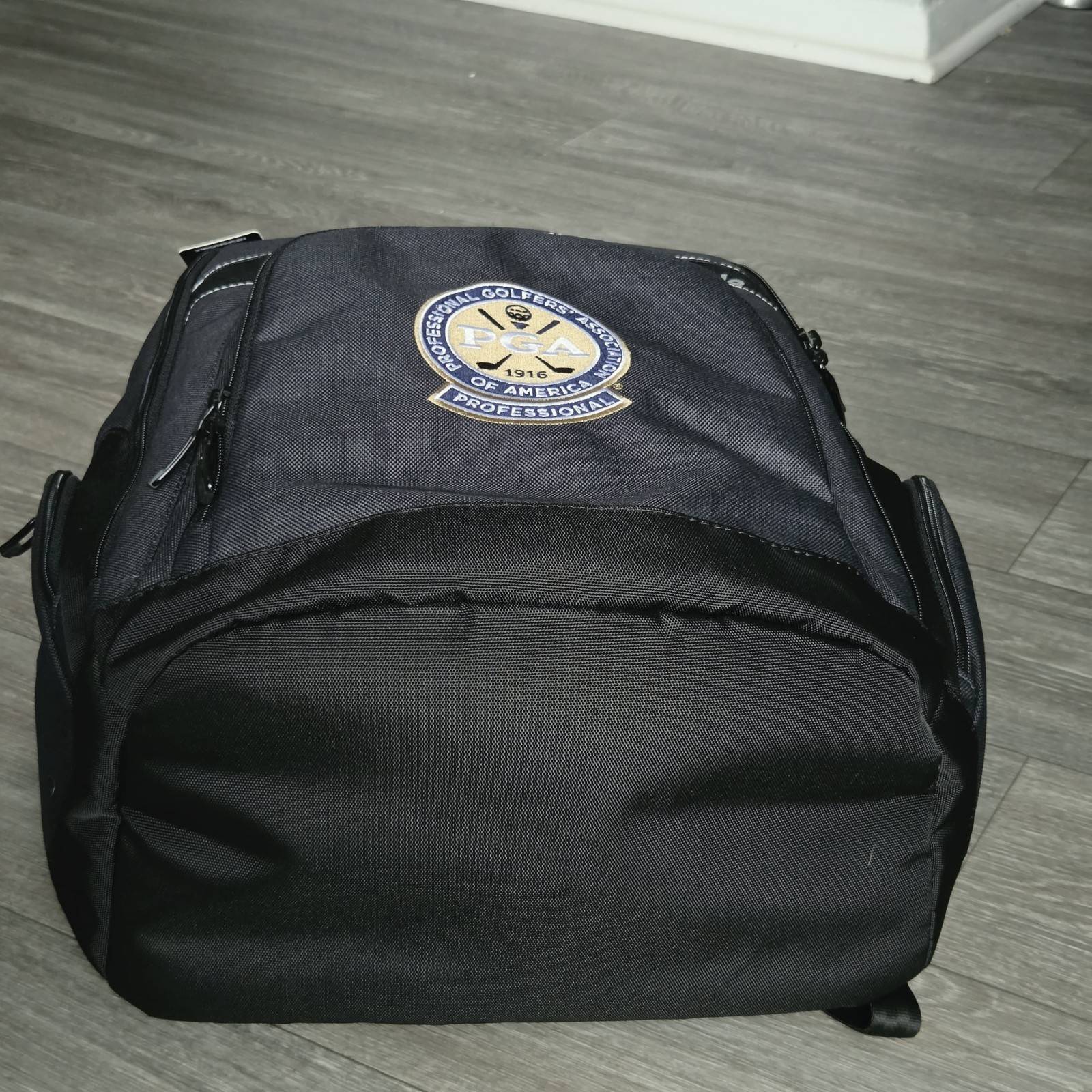 TaylorMade TM18 Staff Pro Performance Backpack / Laptop Slot Black Padded