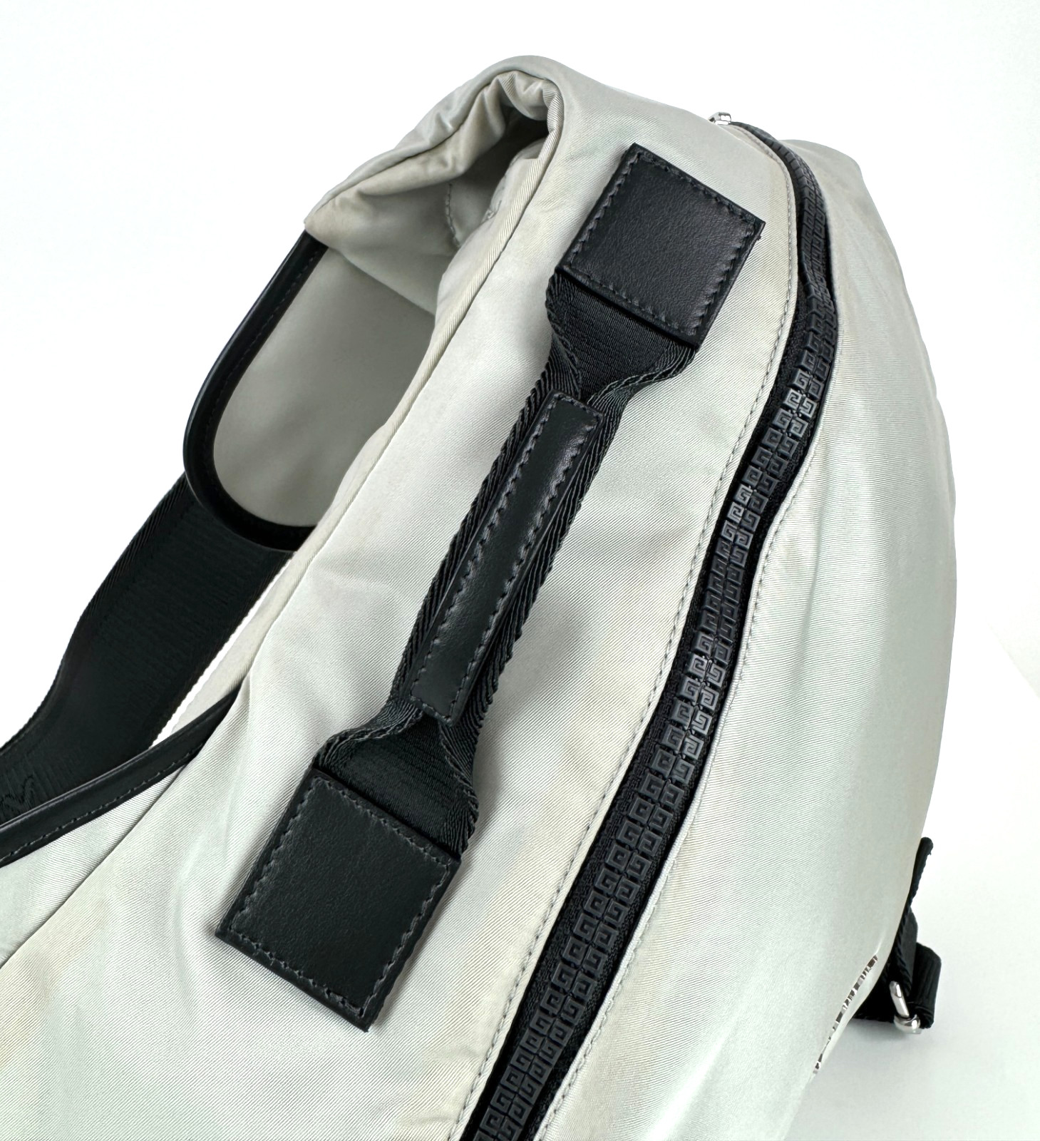 $1,200 Givenchy NWT Auth Gray G Zip Triangle Bag Backpack Handle Adjust AS IS
