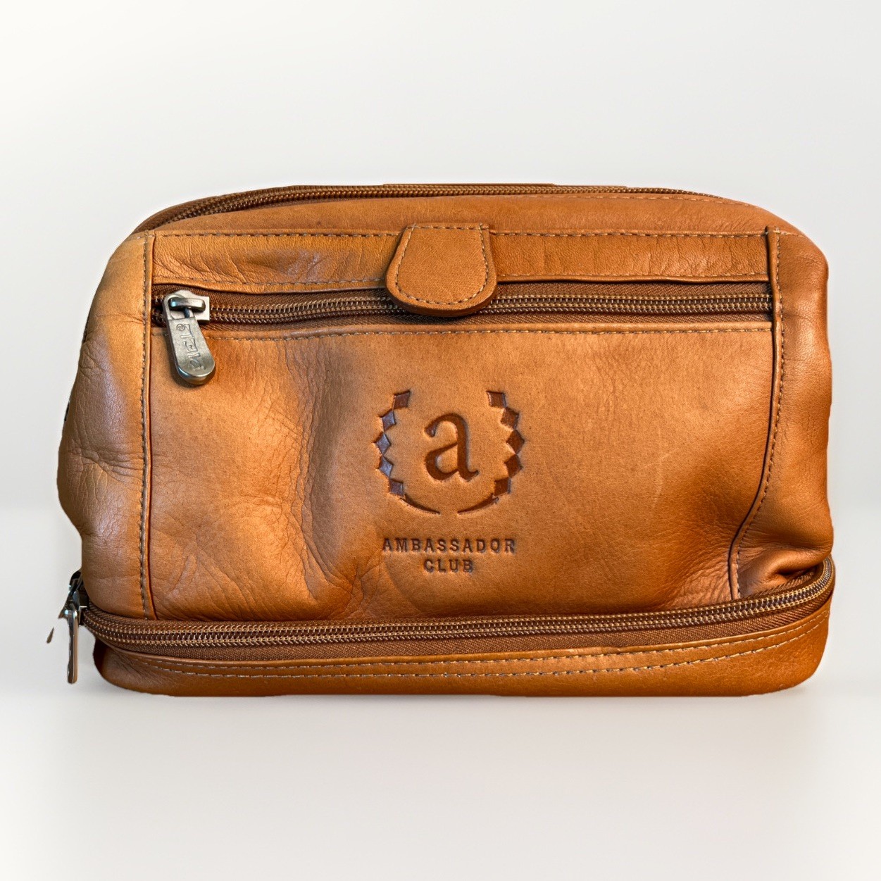Piel Buttery Soft Leather Utility Kit Travel /w Strap Toiletry Zip Bottom Logo