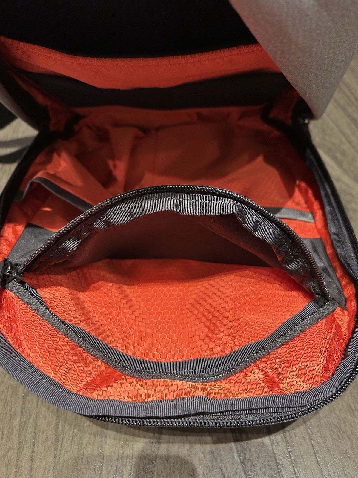 Alpaka Metro 12L Backpack Sage Gray