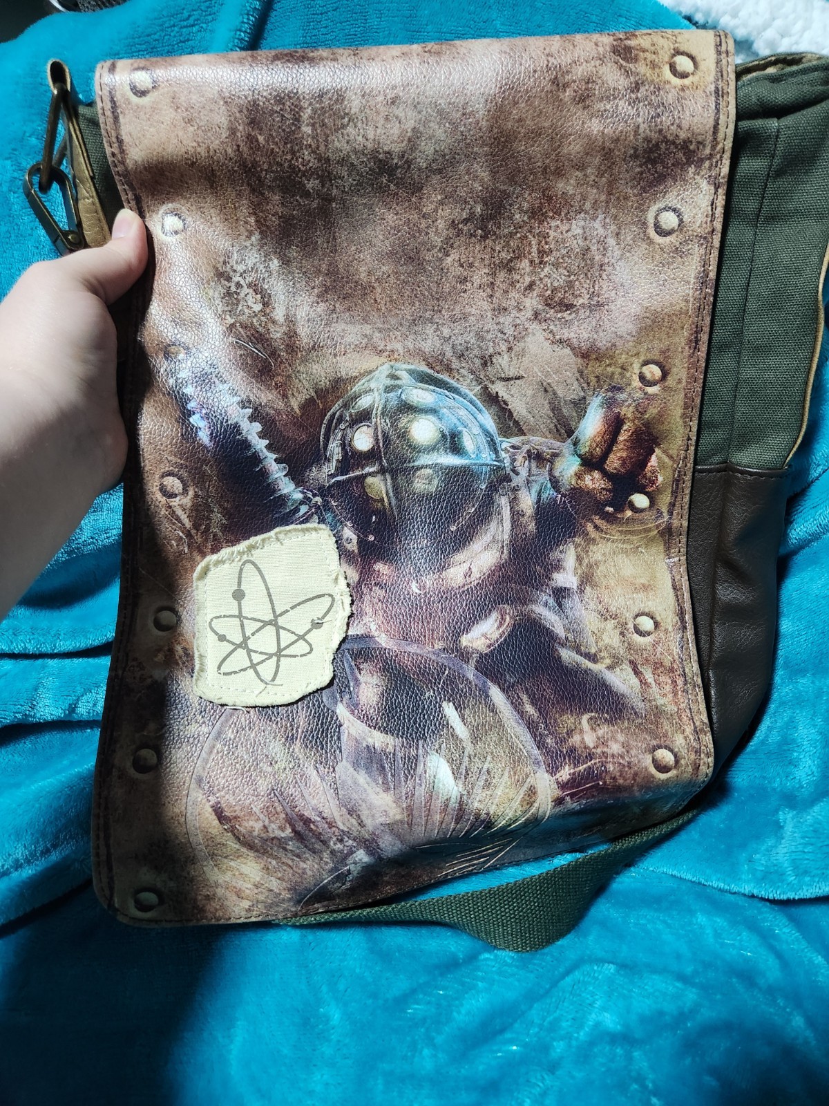 Bioshock Big Daddy Messanger Bag The Coop 2k Games Irrational Games