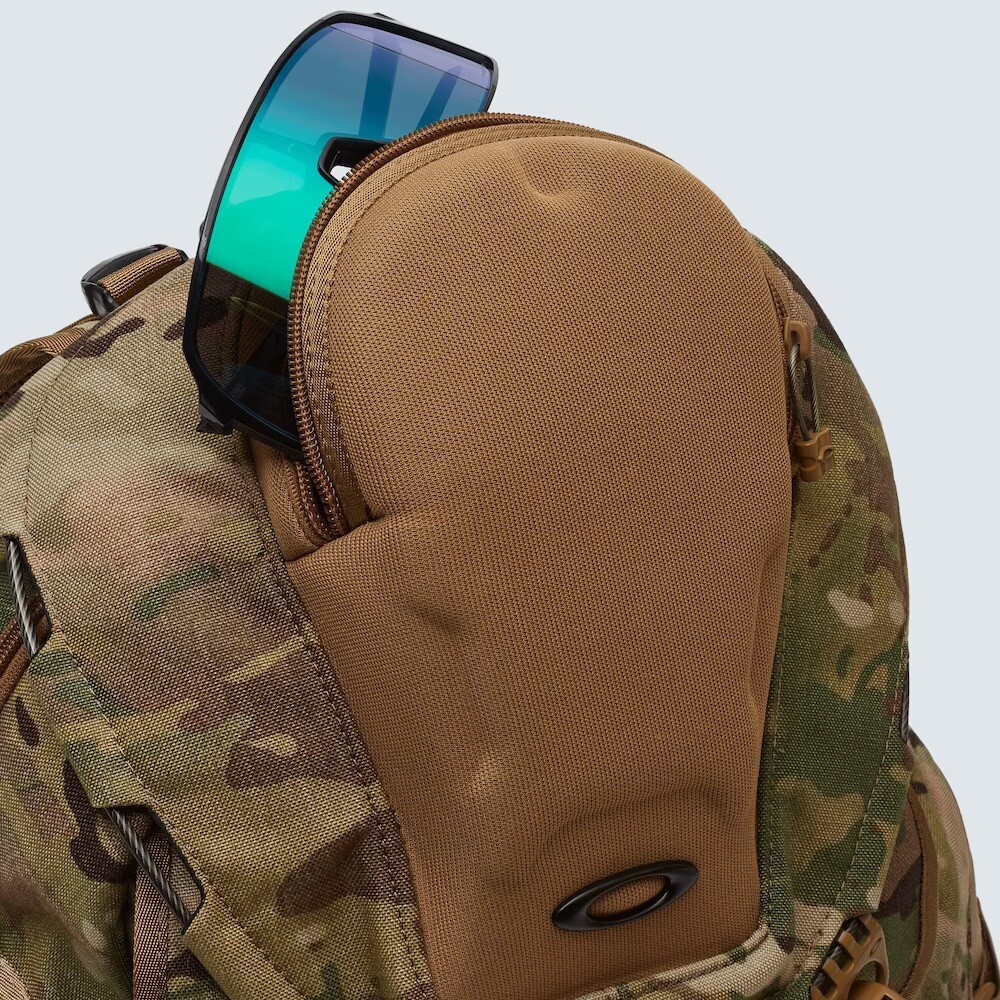 OAKLEY SI KITCHEN SINK BACKPACK 34L Tan Multicam Camo Tactical Gear Bag