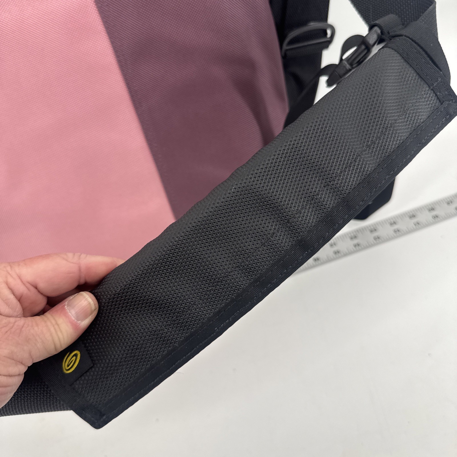 Timbuk2 Messenger Classic X Large Crossbody Laptop Pink Lavender