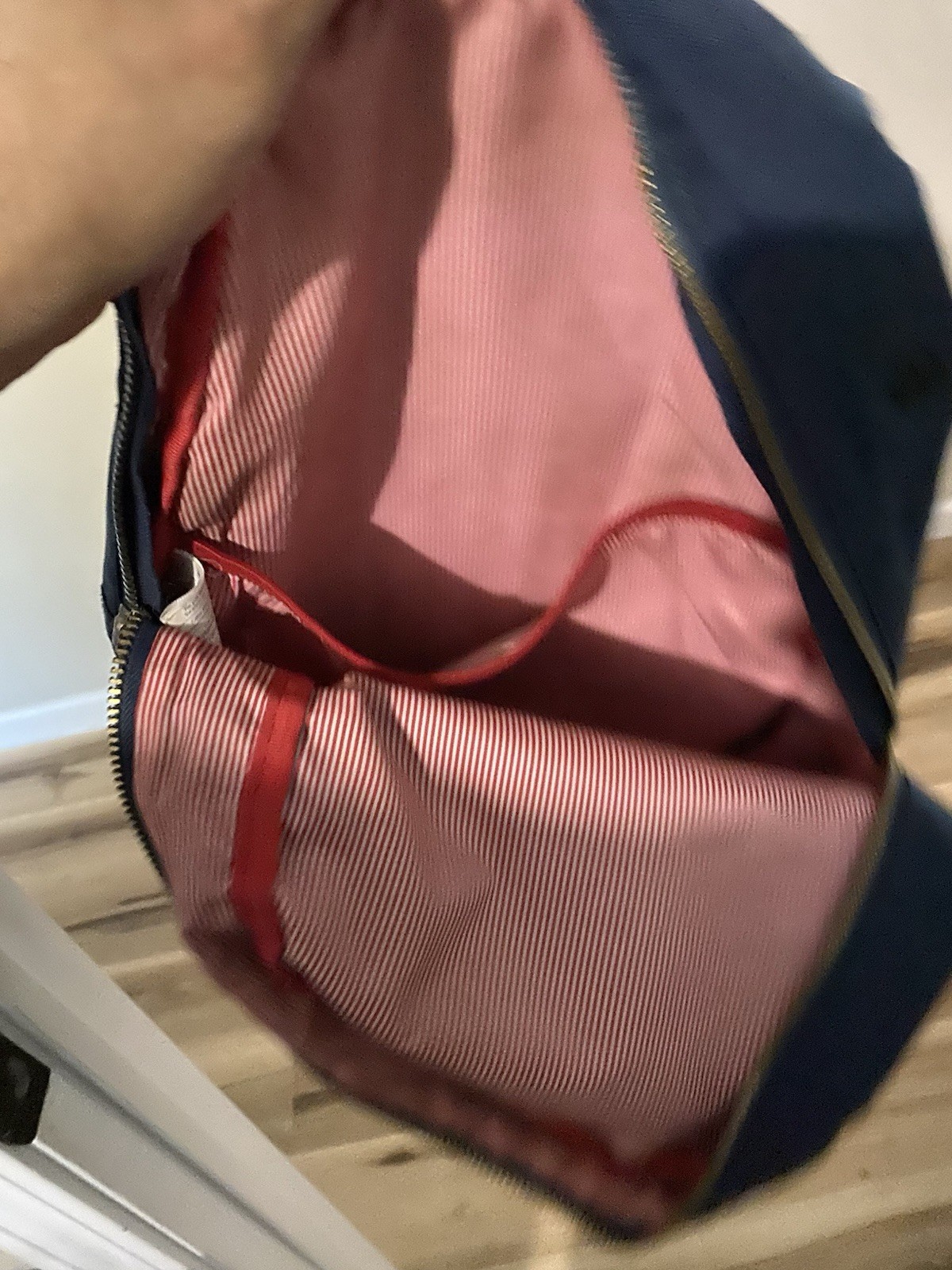 Herschel Backpack, (needs easy zipper repair)BLUE, Classic 23.0l | FAST SHIPPING