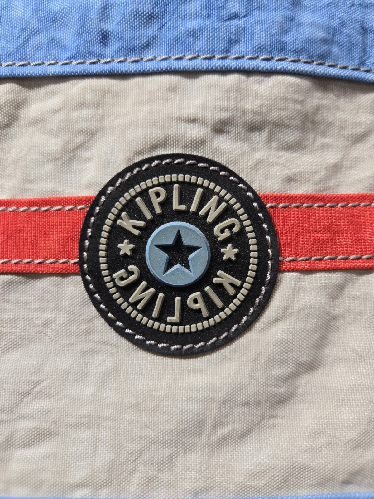 Kipling Multicolor Nylon Messenger Shoulder Tote Bag Pockets Zippers Key Holder