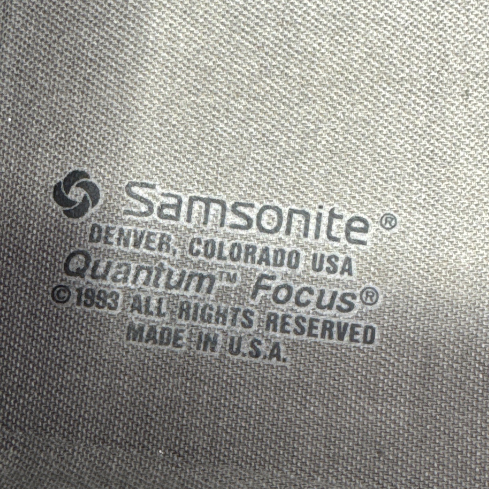 Vtg 1993 Samsonite Quantum Focus Hard Shell Briefcase Attache Prop IBM ERA – USA