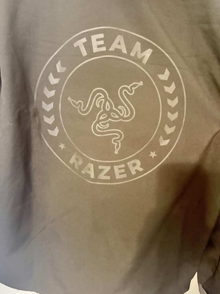 ULTRA-RARE TEAM RAZER COLLECTORS BUNDLE