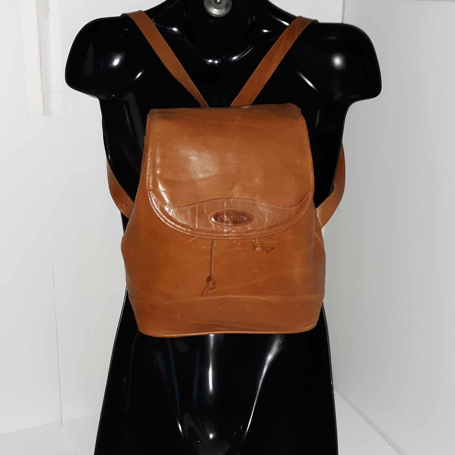 Vtg OROTON Australian Katoomba Backpack Leather Bag Cognac Drawstring Adj Straps