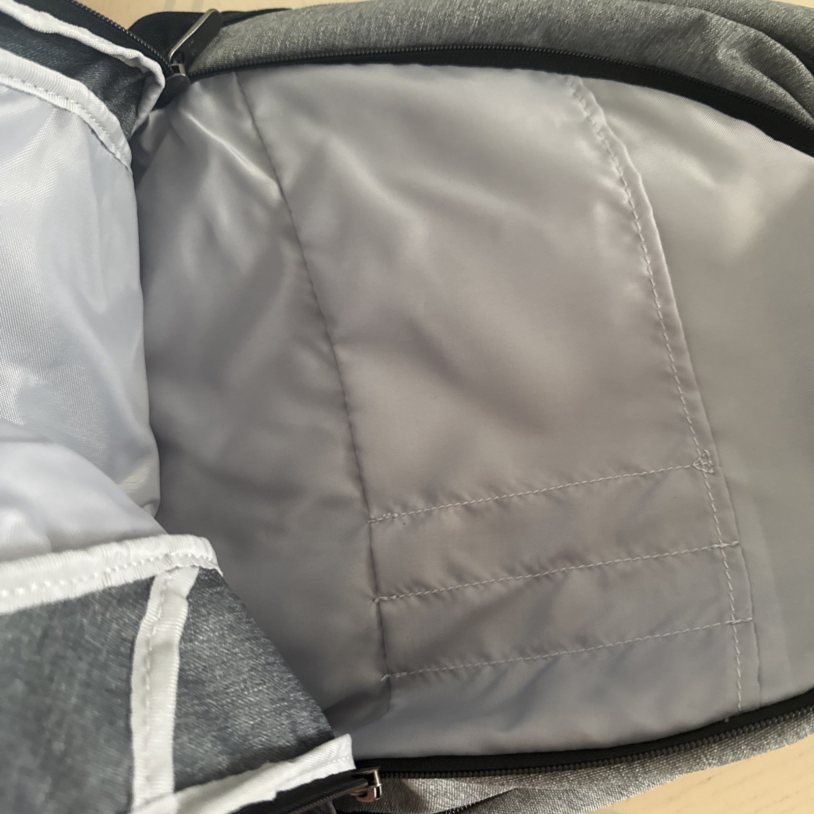 Under Armour UA Hustle 5.0 Team Backpack Gray School Laptop 1364182 – Brand New