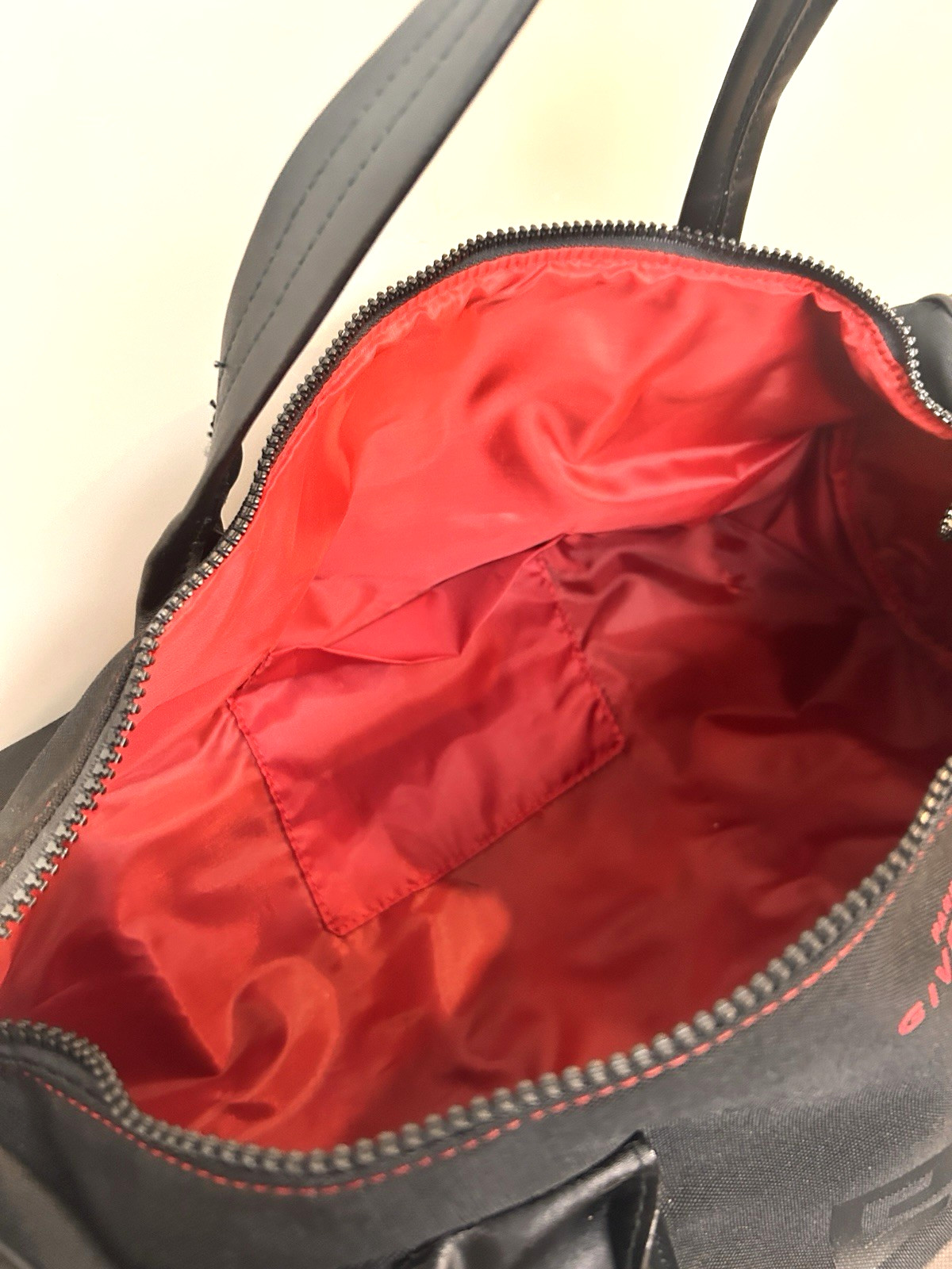 Givenchy Perfume Play sport promotion Gym duffel bag black Fabric interior red