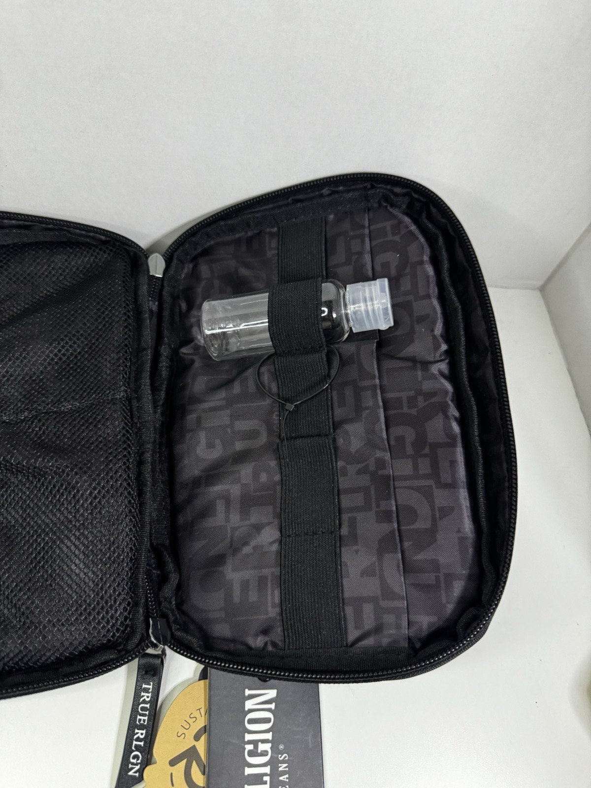 True Religion Tech Kit Small Travel Cable Toiletry Bag Black NWT NEW RARE