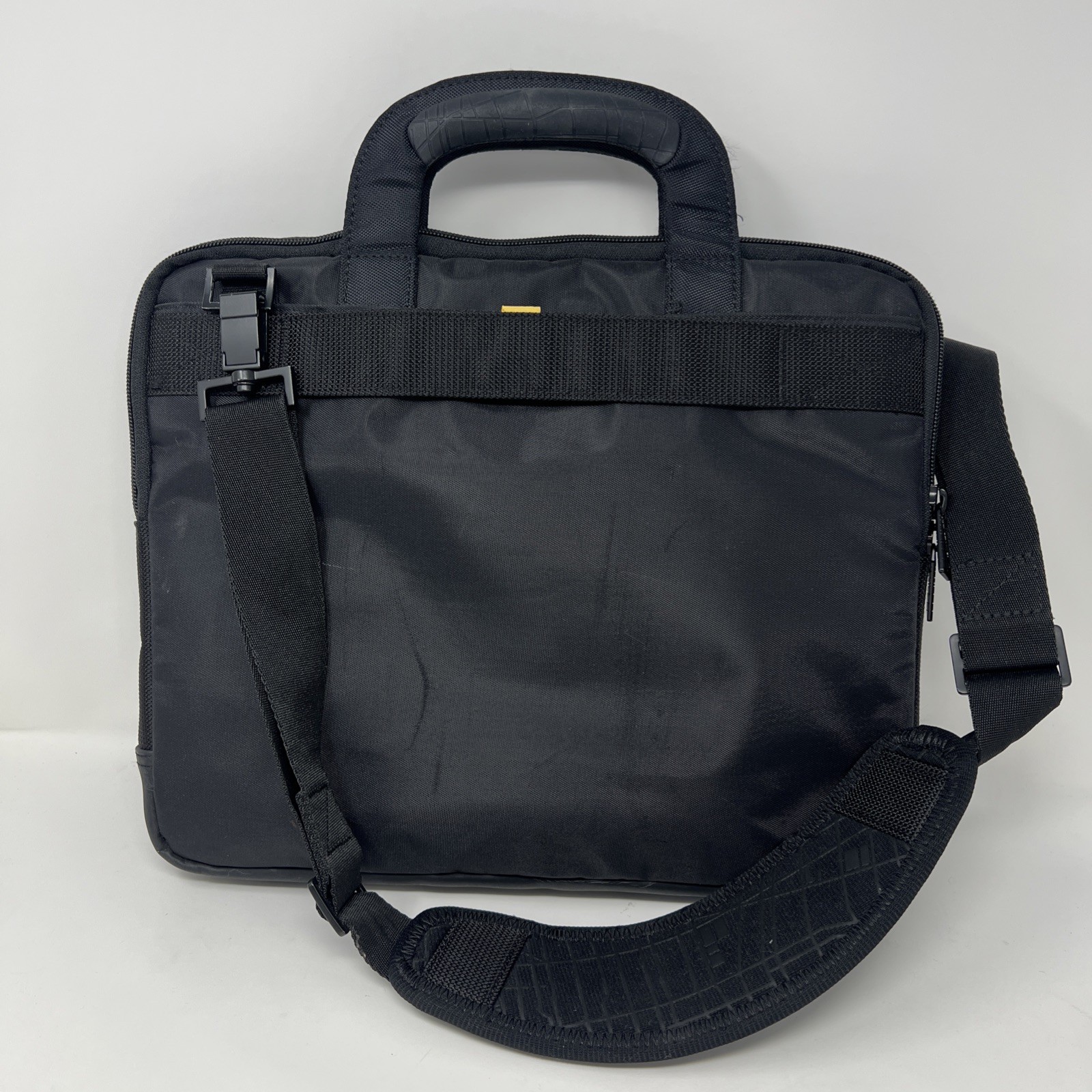 Targus Revolution TTL213US Carrying Case for 14″ Ultrabook, Notebook – Black