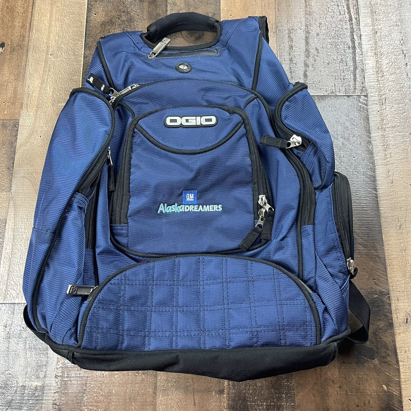 OGIO Metro Backpack & 15 INCH built in Laptop Section AlaskaDreamers Embroidery