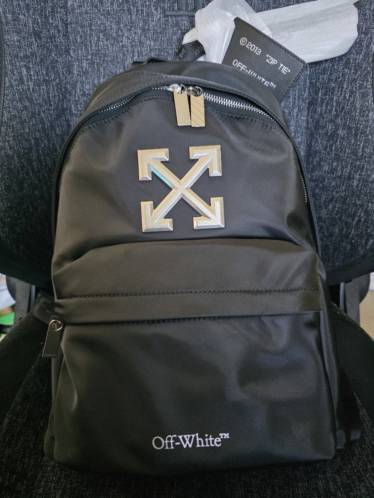 New Off-White c/o Virgil Abloh Classic Dome Backpack Black NWT Nylon