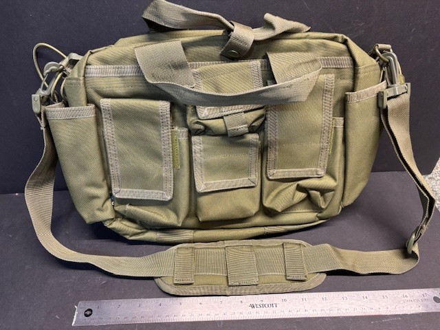 OD Shoulder Bag Multiple Storage areas (new)