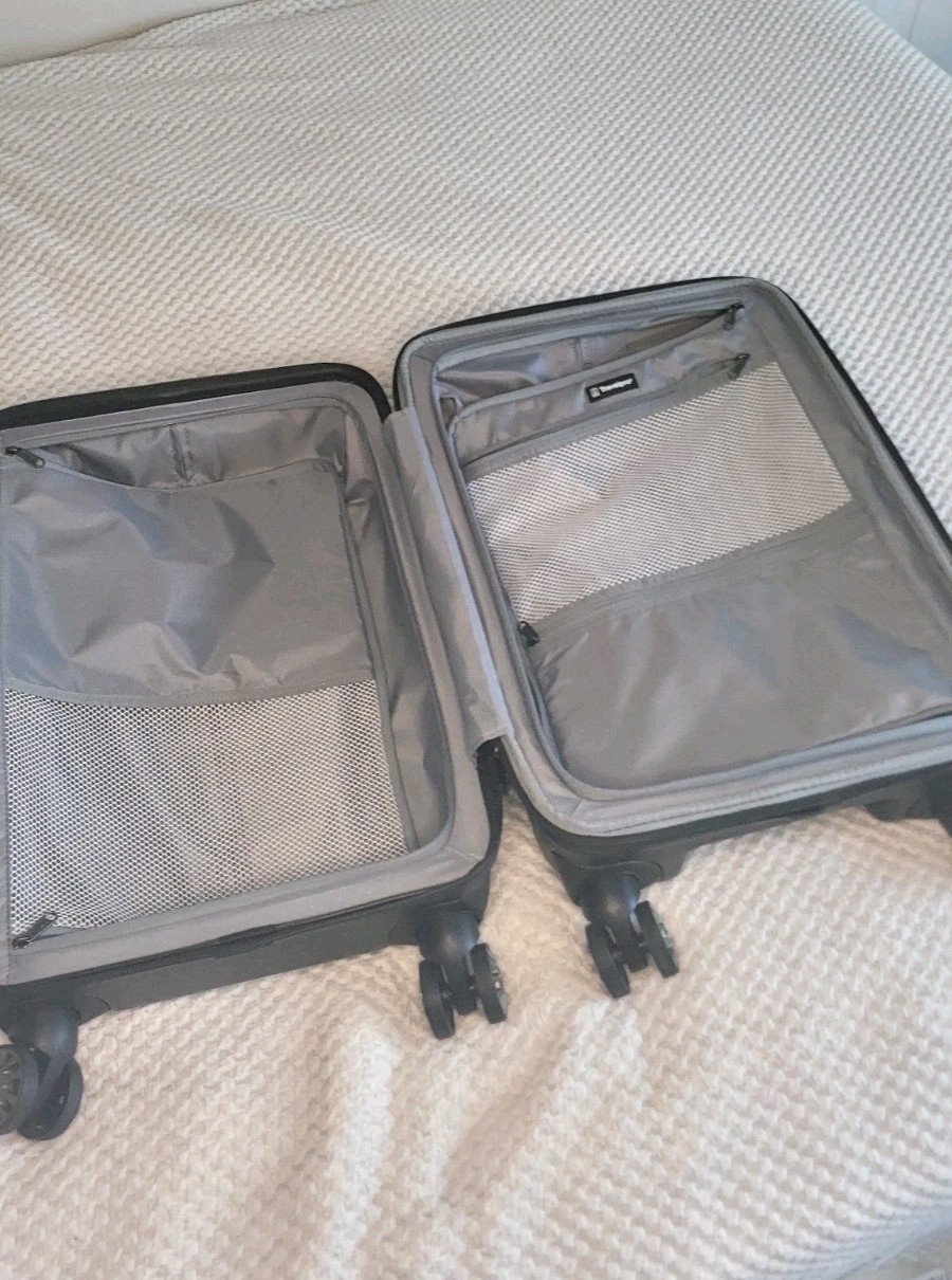 Travelpro Carry-on Expandable Spinner Suitcase
