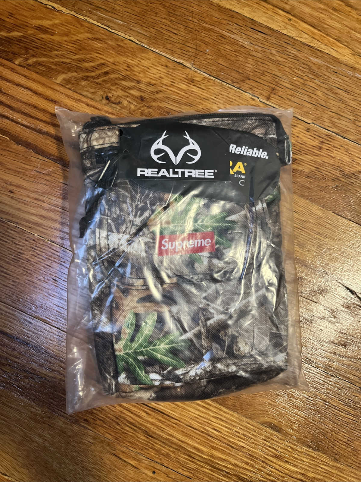 Supreme FW19 Shoulder Bag – Real Tree Camo