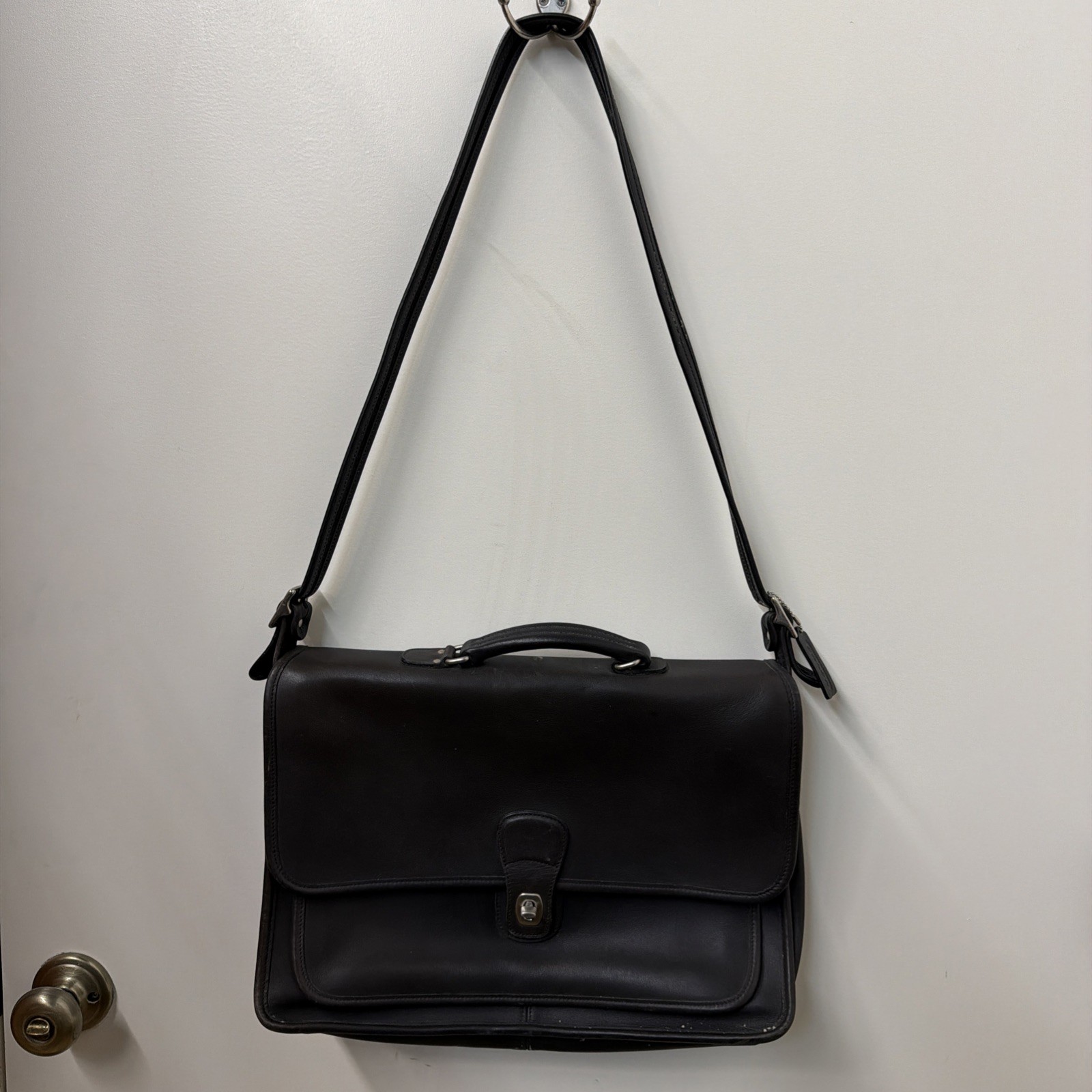 Vintage Coach 5180 Metropolitan Black Leather Messenger Bag #devilwearsprada2