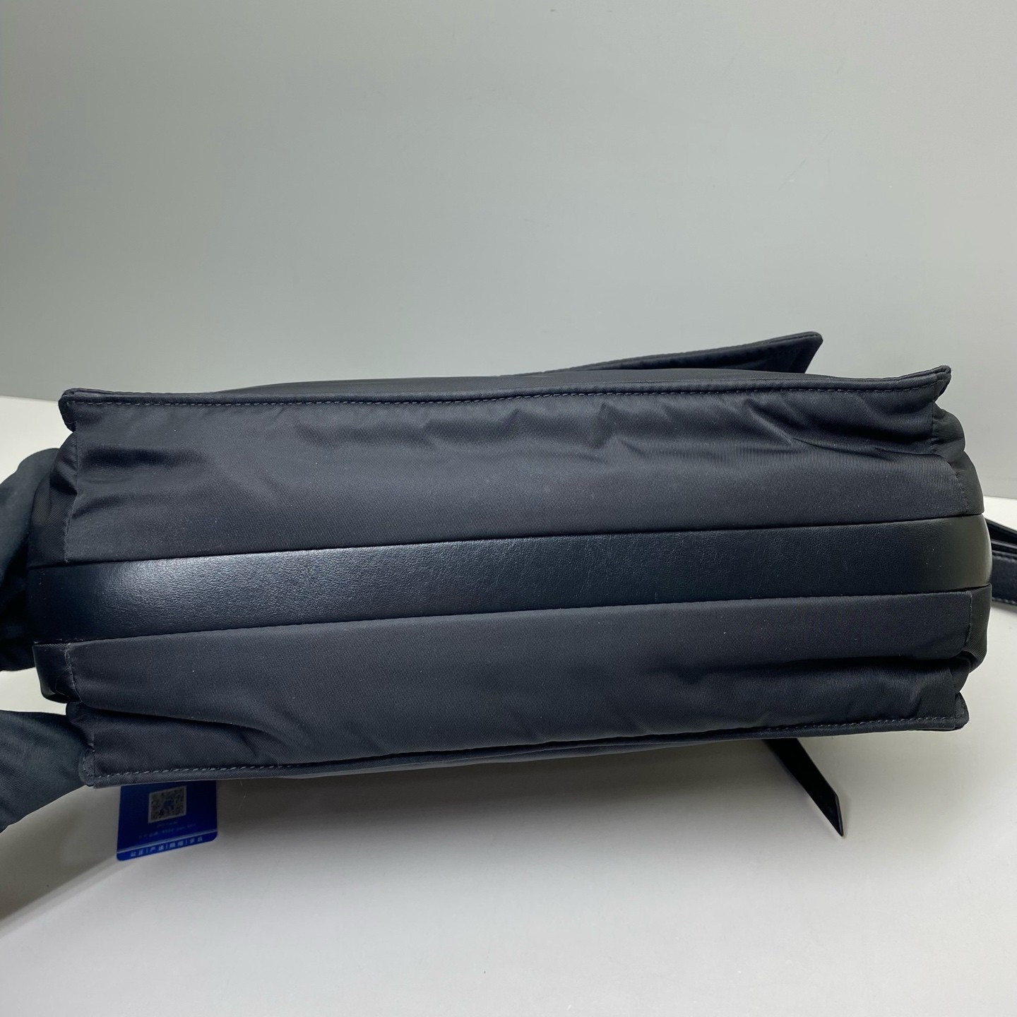 Prada Pre-Owned Cini Nylon Crossbody Messenger Bag Black 30X20X13cm