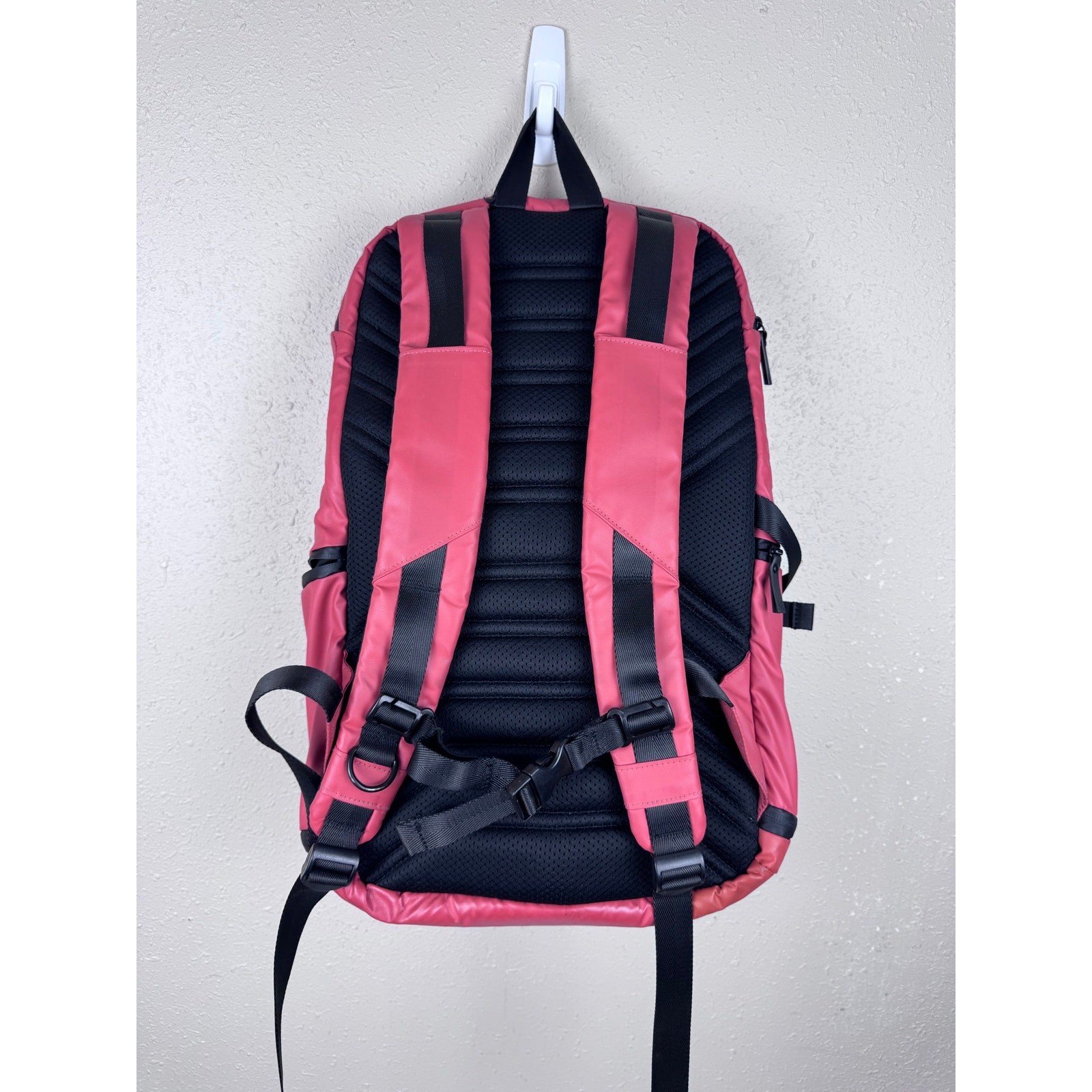 Gymshark X-Series 0.3 Backpack in Persimmon Red